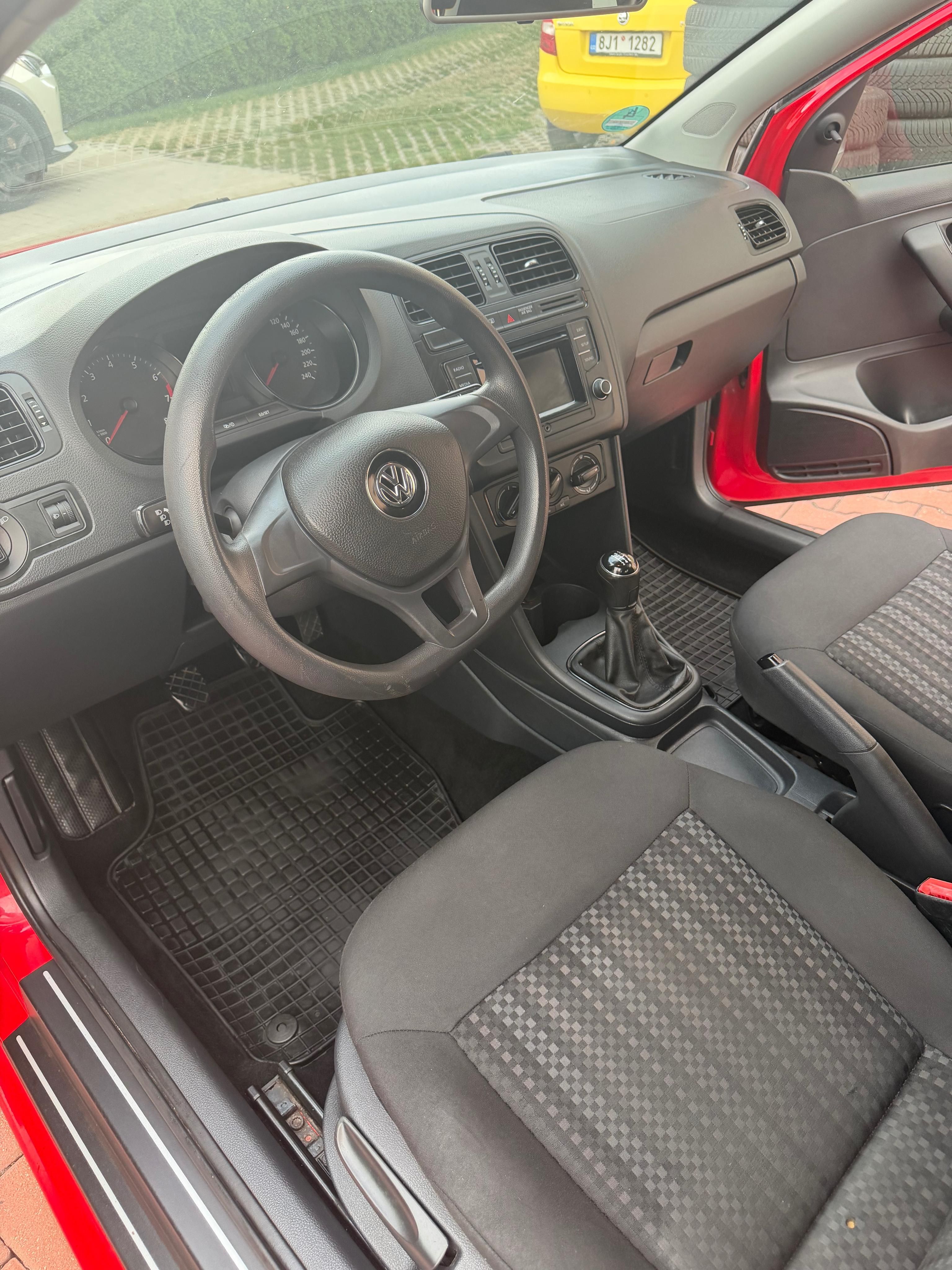 Volkswagen Polo, Volkswagen Polo 1.0 MPi 55kW 2 - fotka 6