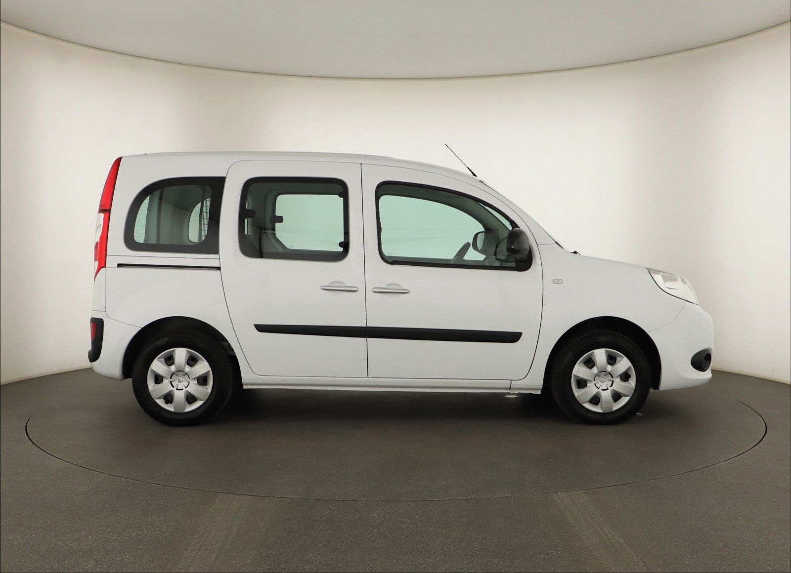 Renault Kangoo, 1.5 dCi, 5 míst, Zen - fotka 6