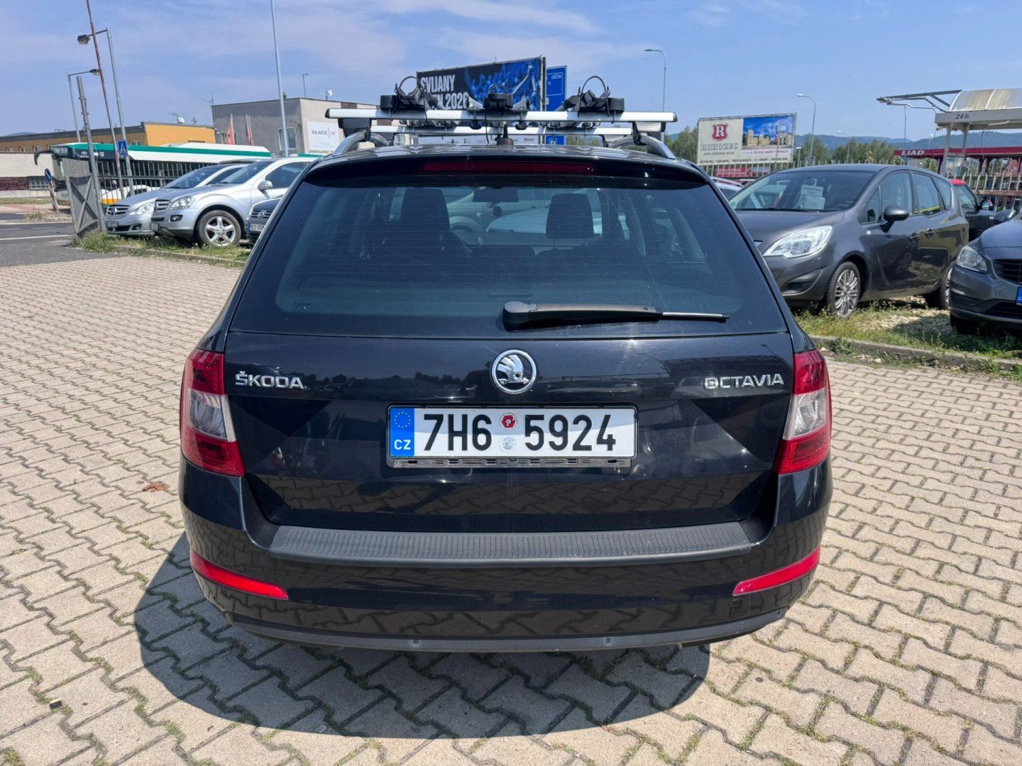Škoda Octavia, 1,4 TSI 110 KW SERVIS STK - fotka 5