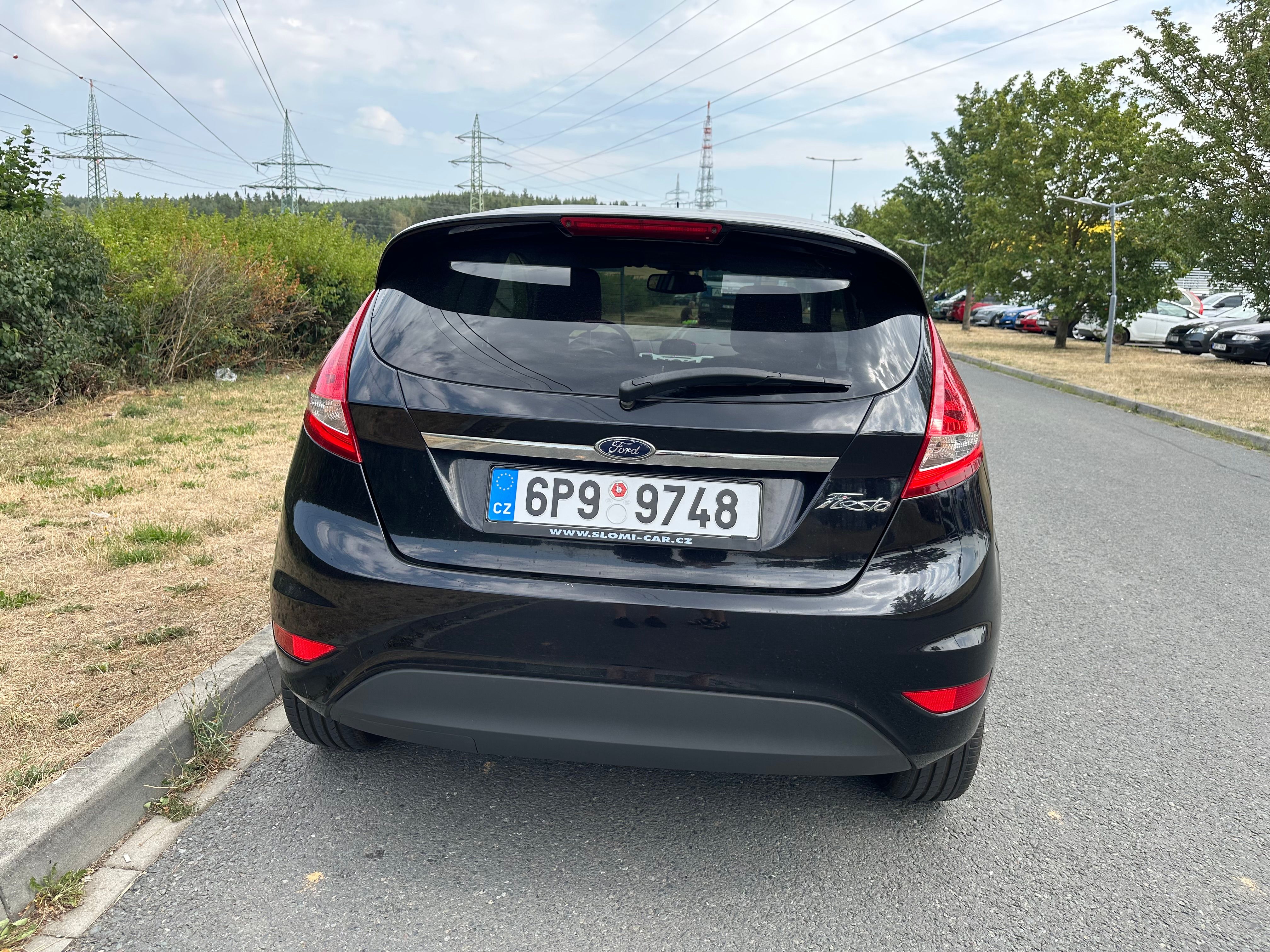 Ford Fiesta, Titanium 1.4 16V 71kW - fotka 4
