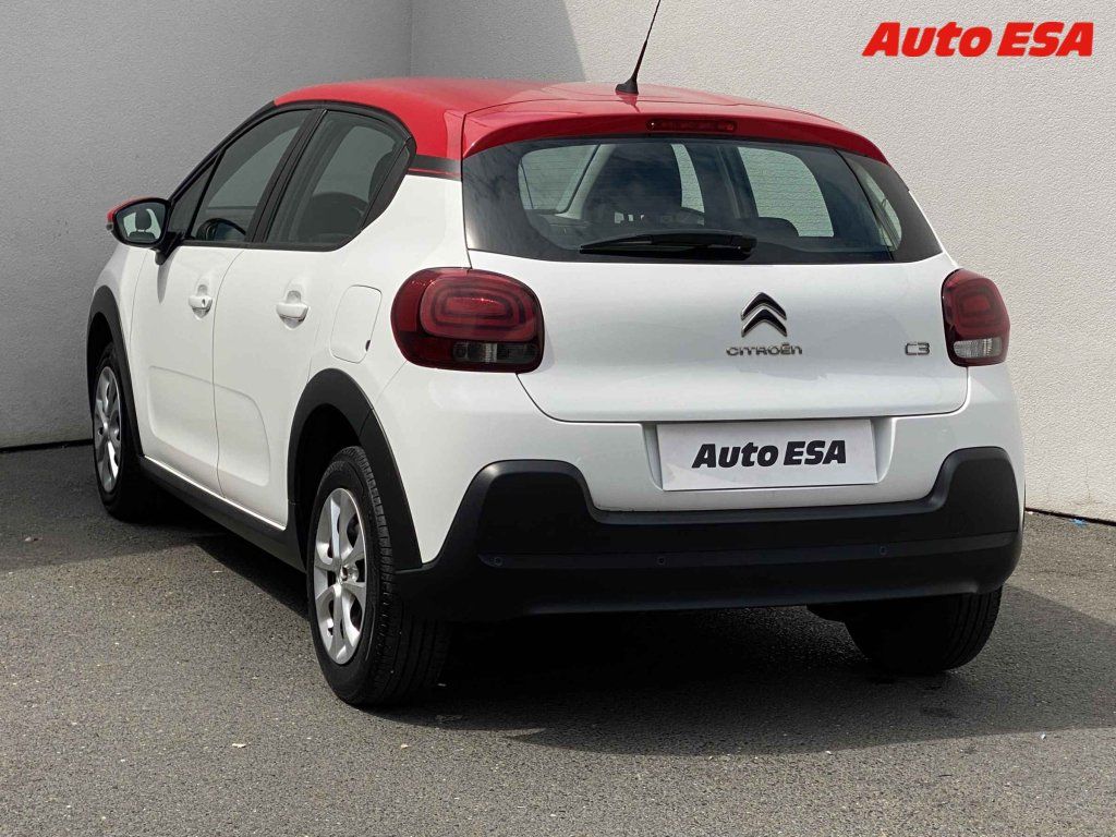 Citroën C3, 1.2,navi - fotka 6