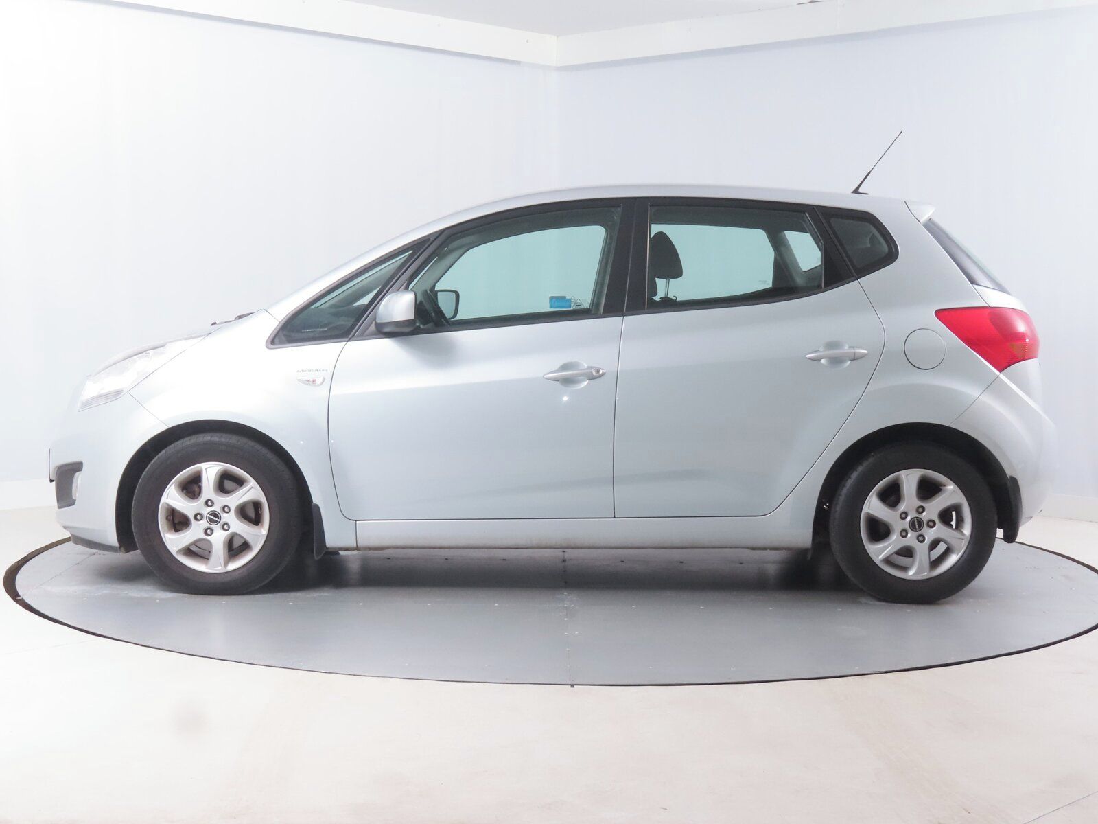Kia Venga, 1.4 CRDi, Serv.kniha, po STK - fotka 3