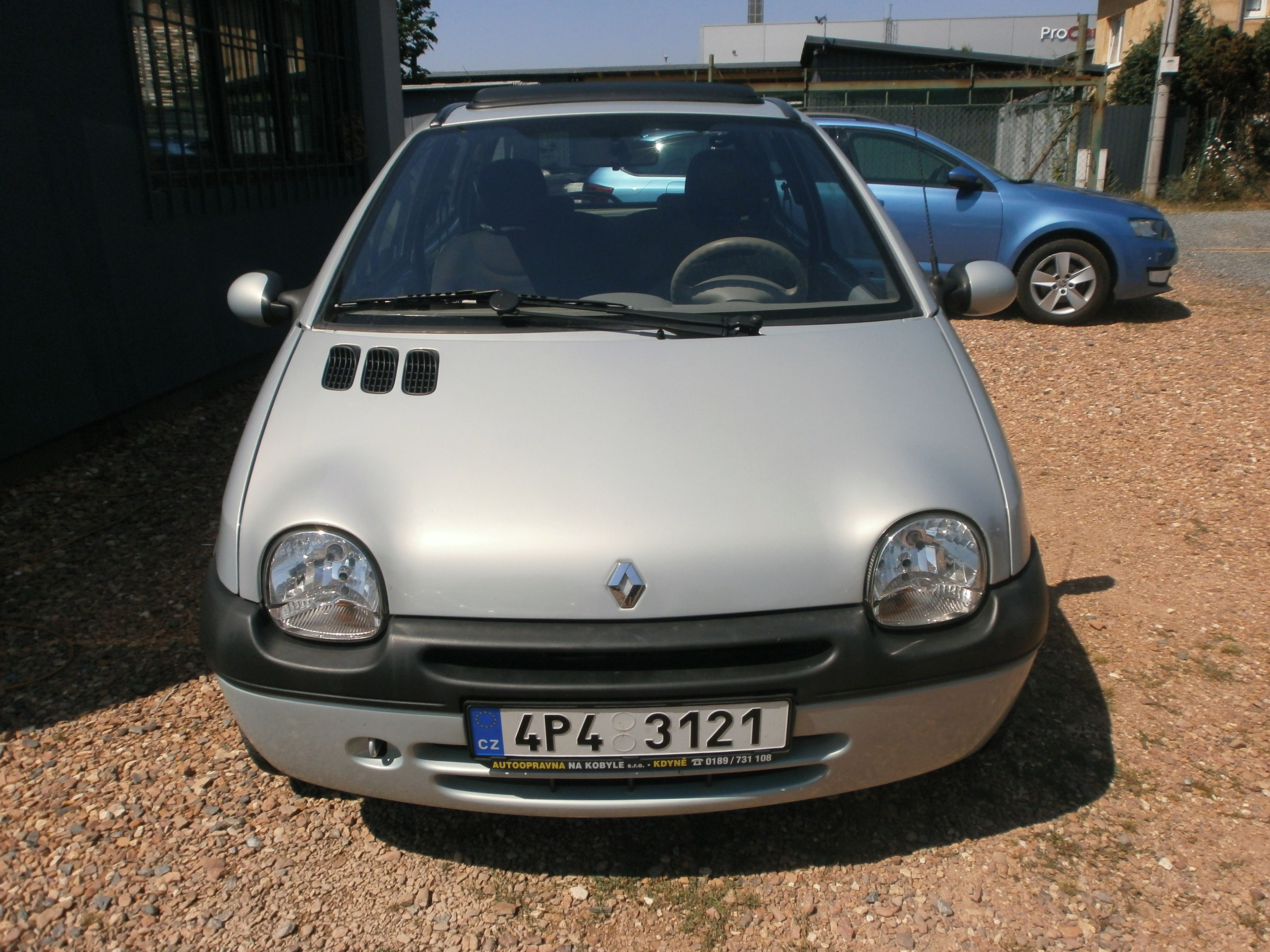 Renault Twingo, 1.2i- 29000km!!! Top stav!!! - fotka 3