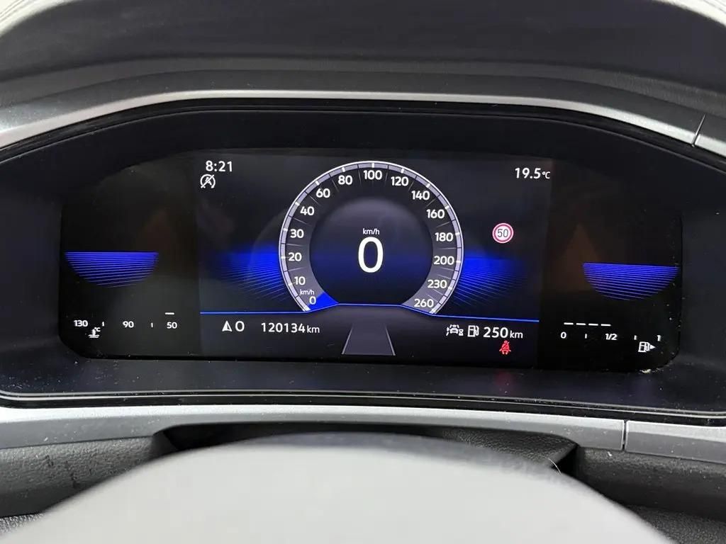 Volkswagen T-Roc, 1.5TSI 110kW Business DPH 1Maj - fotka 5