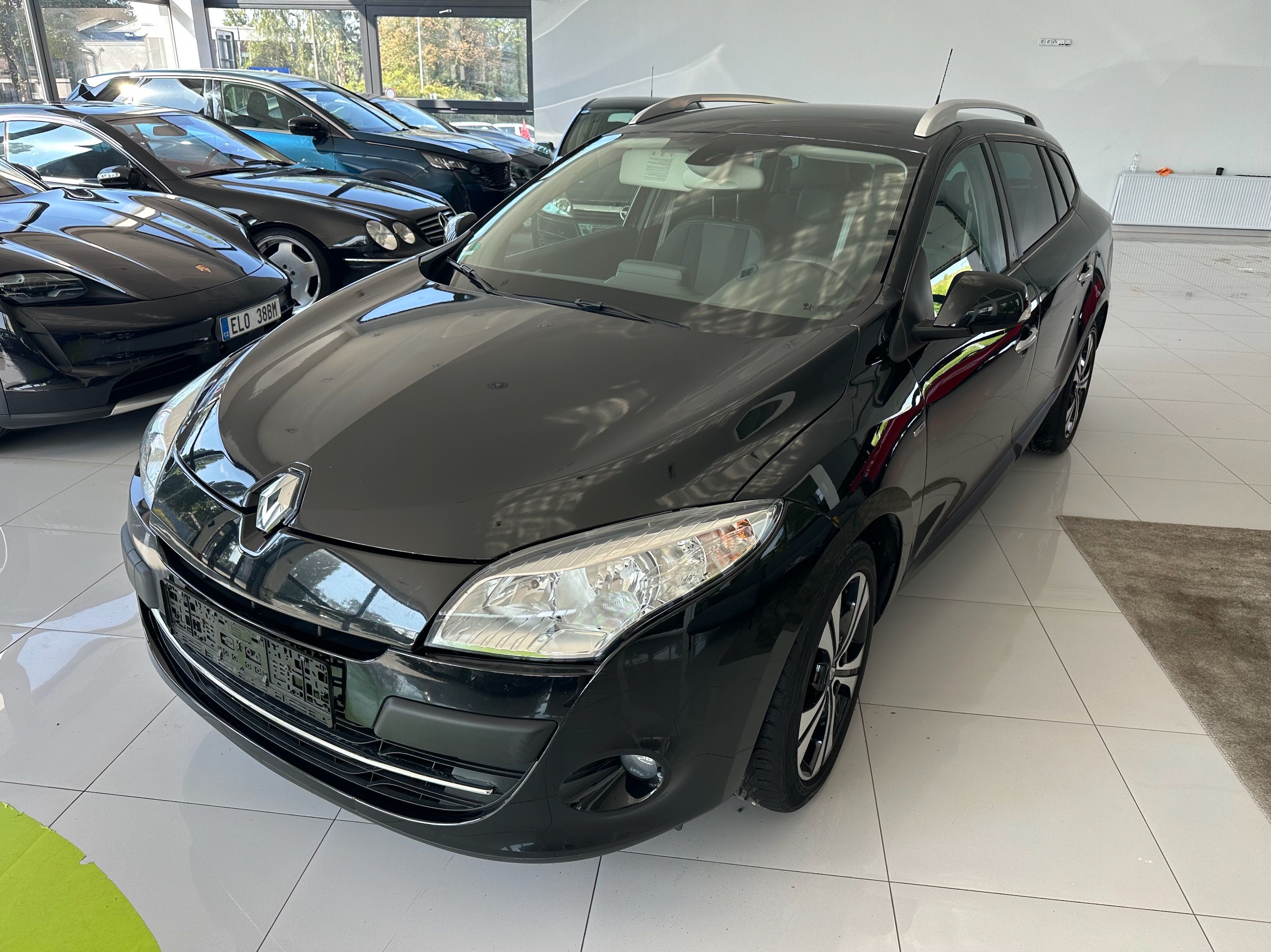 Renault Mégane, 1.5 diesel automat - fotka 2