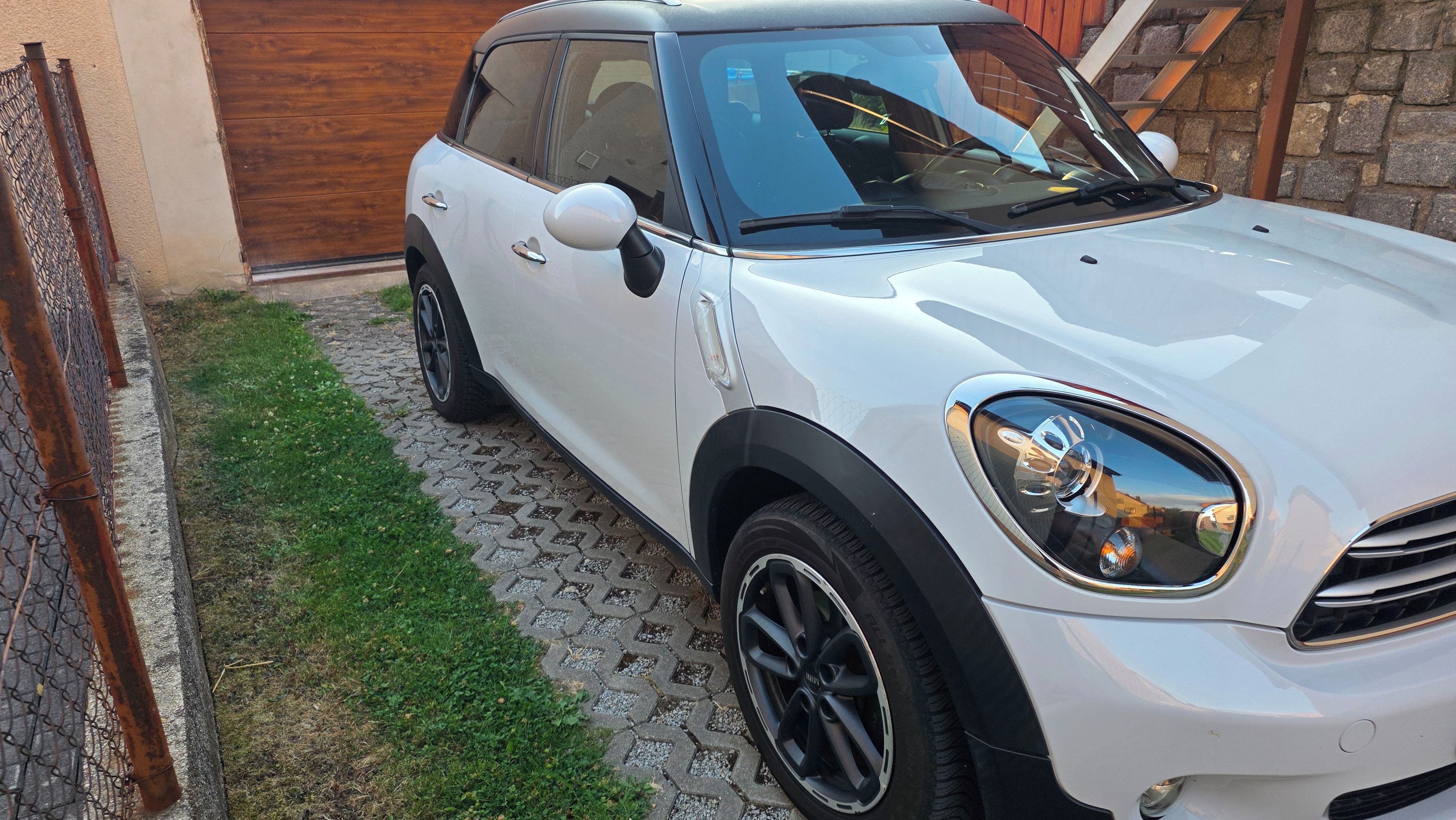 Mini Cooper, Mini r60 1.6i 90kw coutryman - fotka 2