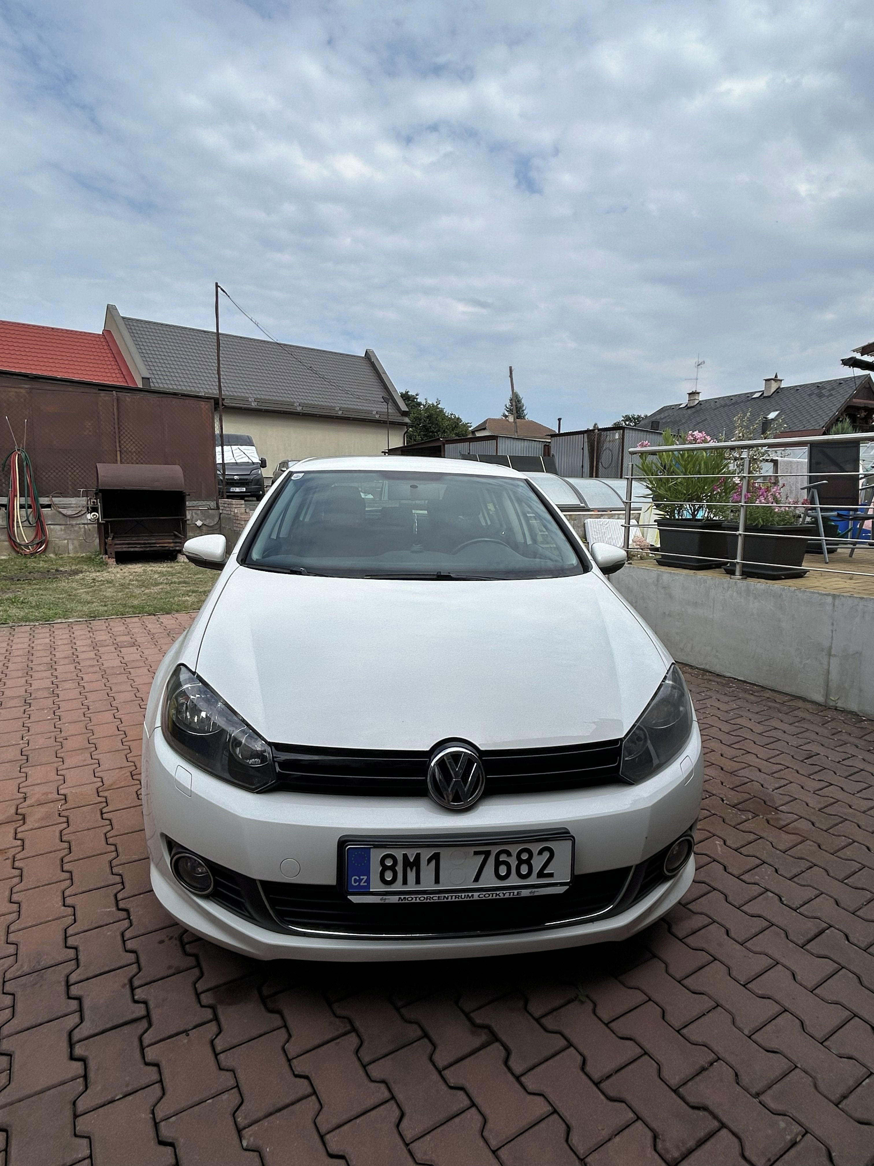 Volkswagen Golf, 1.6 TDI - fotka 3