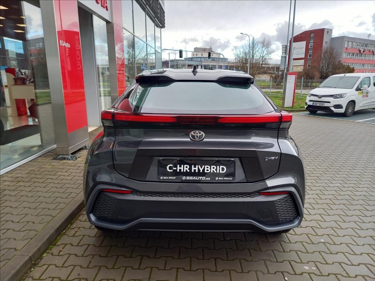 Toyota C-HR, 1,8 Comfort - fotka 5