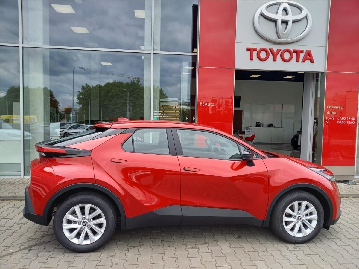 Toyota C-HR, 1,8 Comfort - fotka 6
