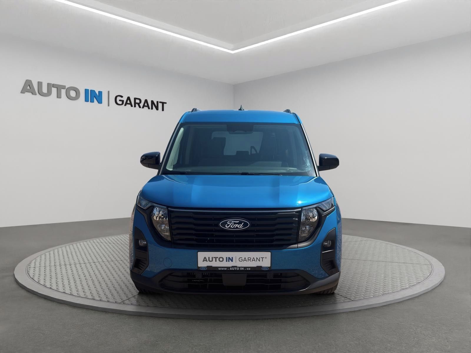 Ford Tourneo Courier, TITANIUM 1,0 EcoBoost 92 kW - fotka 2