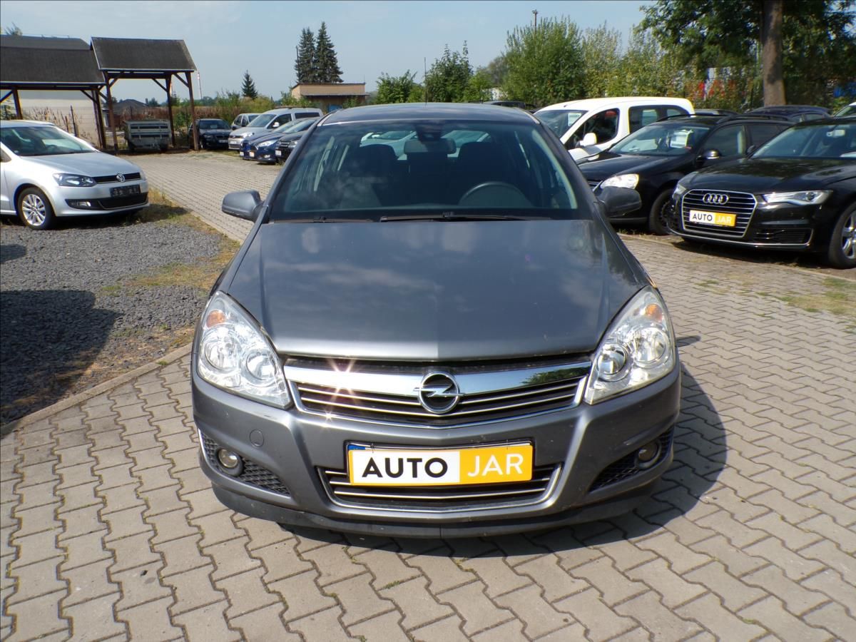 Opel Astra, 1,6   AUTOMAT,TAŽ.ZAŘ. - fotka 2