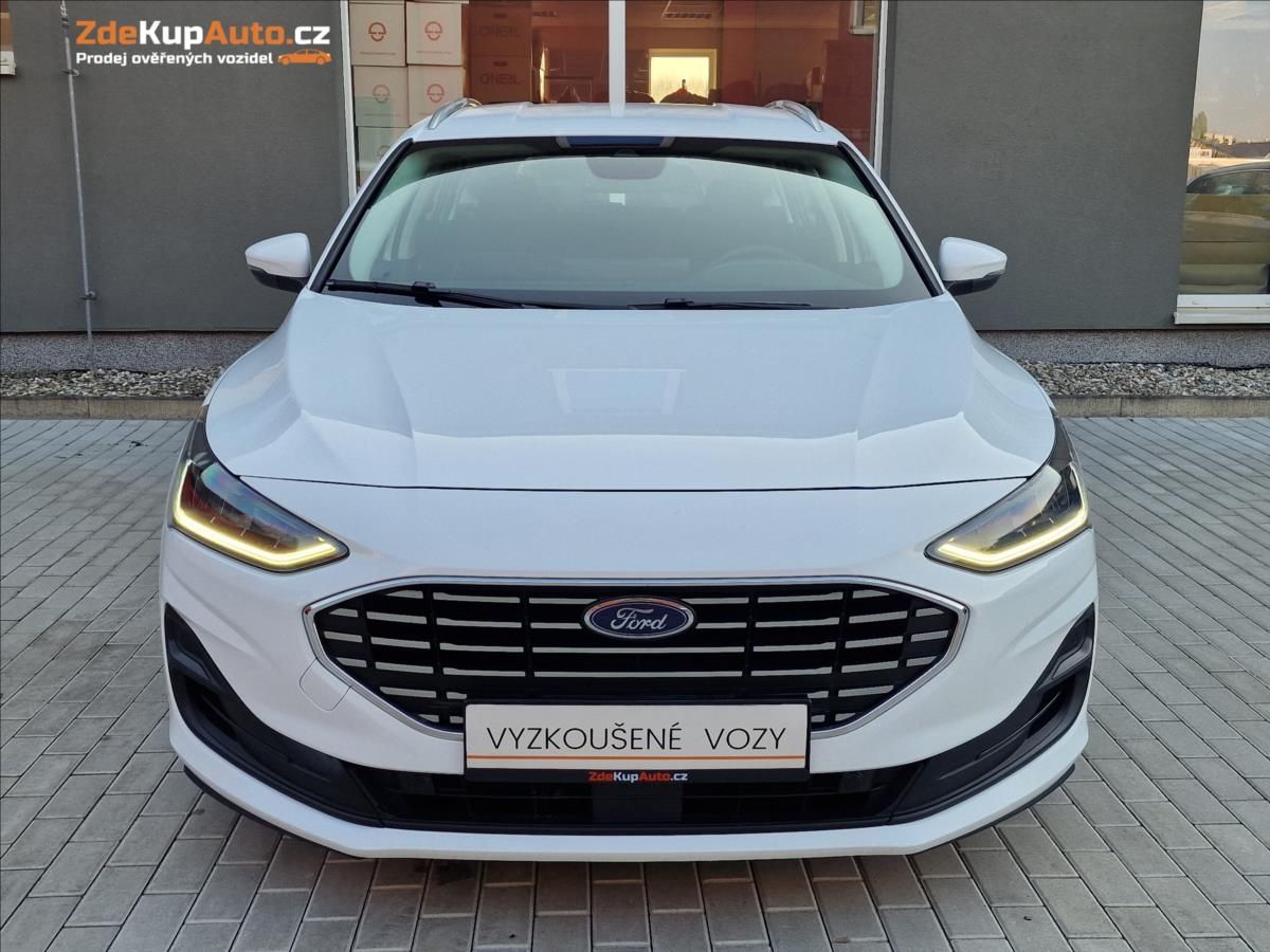 Ford Focus, 1.5 TDCi Titanium, ČR, 1.Maj. - fotka 4