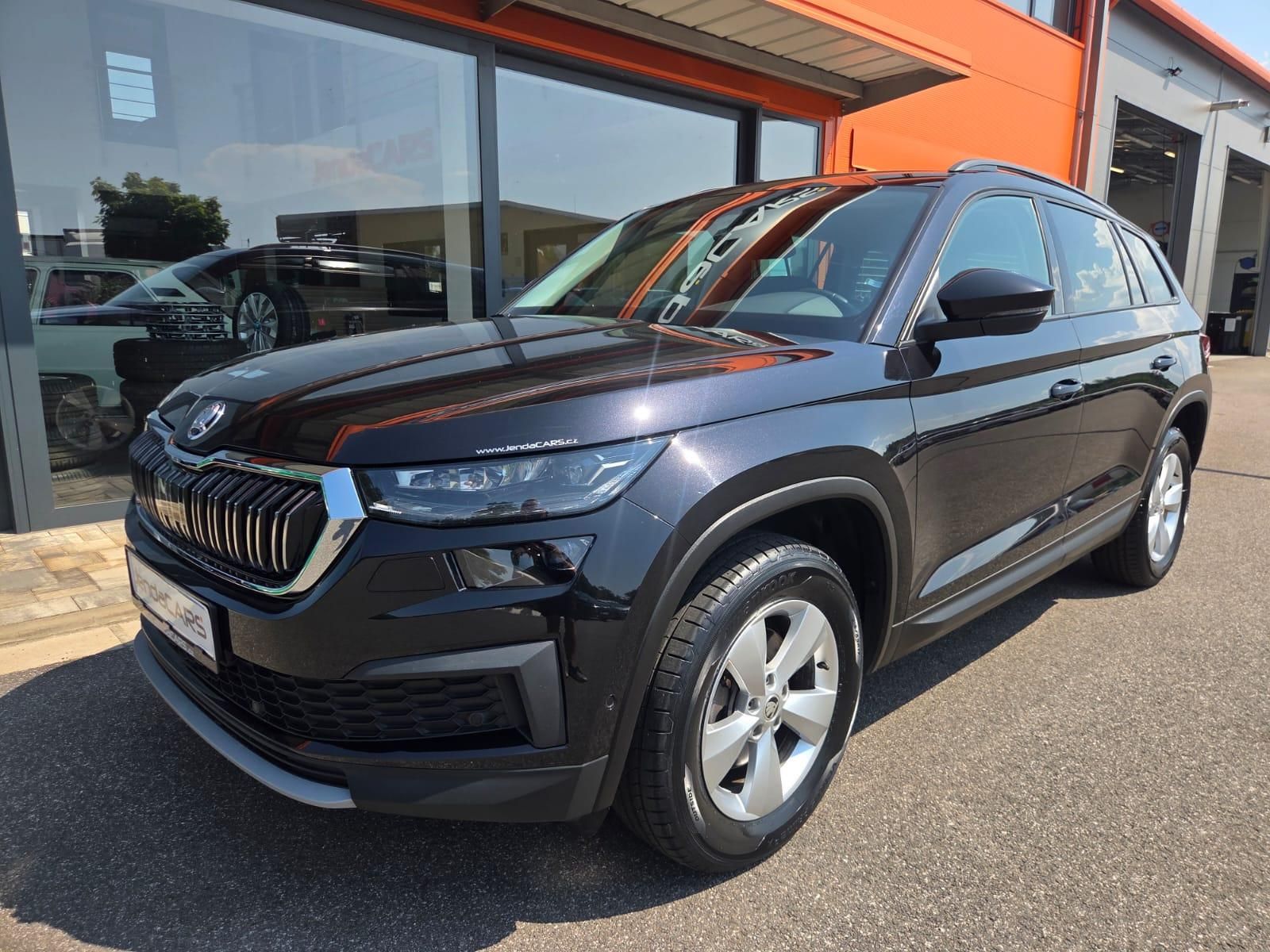 Škoda Kodiaq, 2.0 TDI SERVISNÍ KNÍŽKA