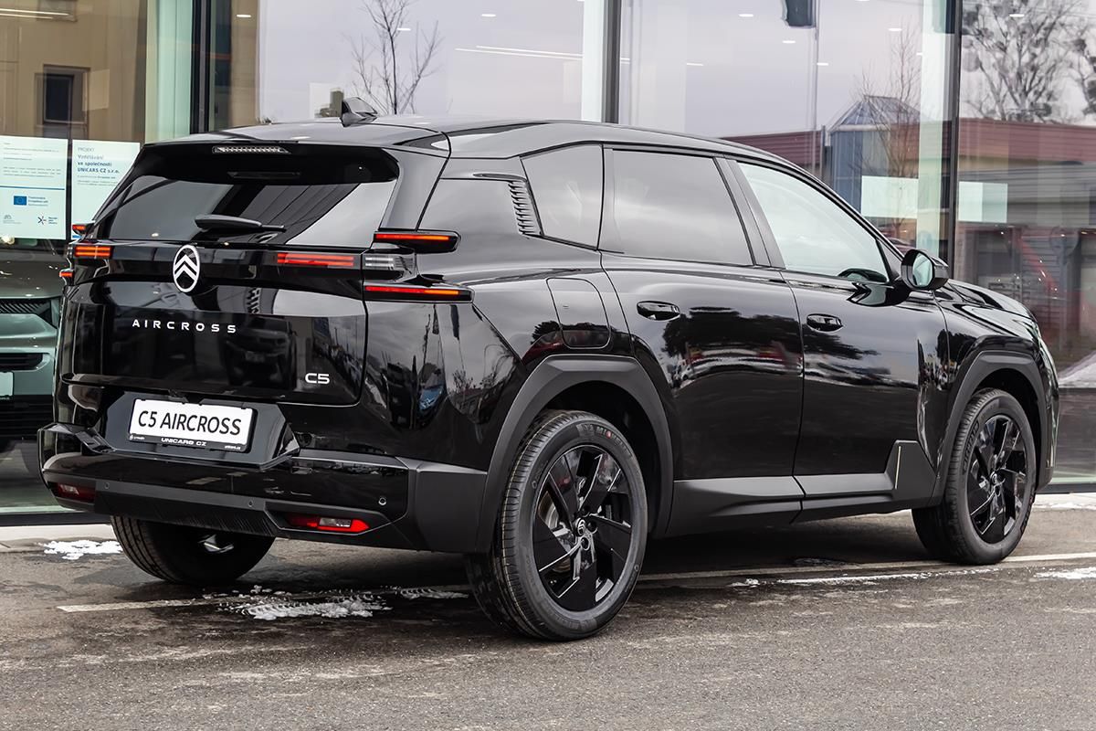 Citroën C5 Aircross, 1,2 MAX Hybrid Automat + ZIMA - fotka 5