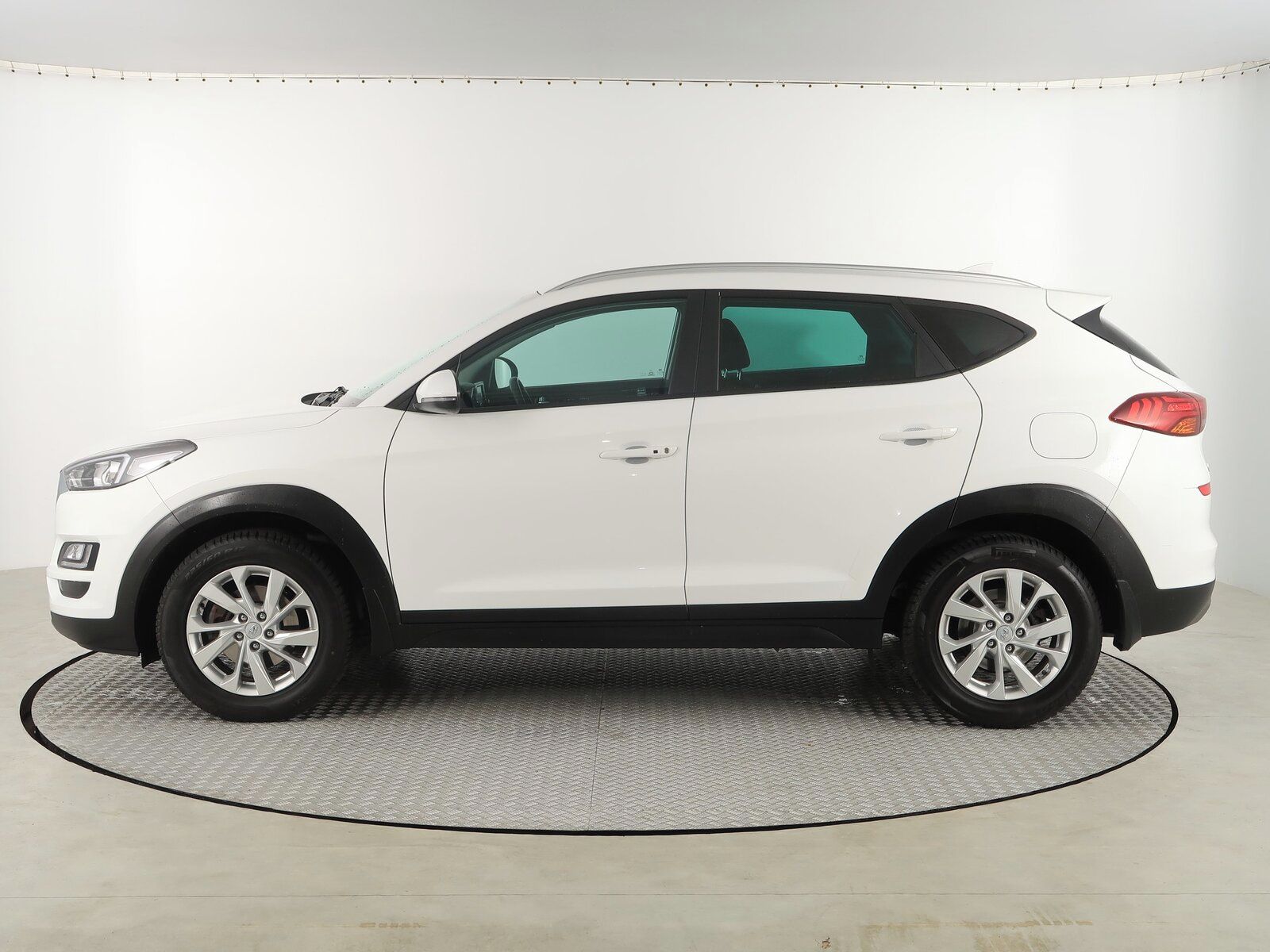 Hyundai Tucson, 1.6 CRDi, Comfort, 4X4 - fotka 3