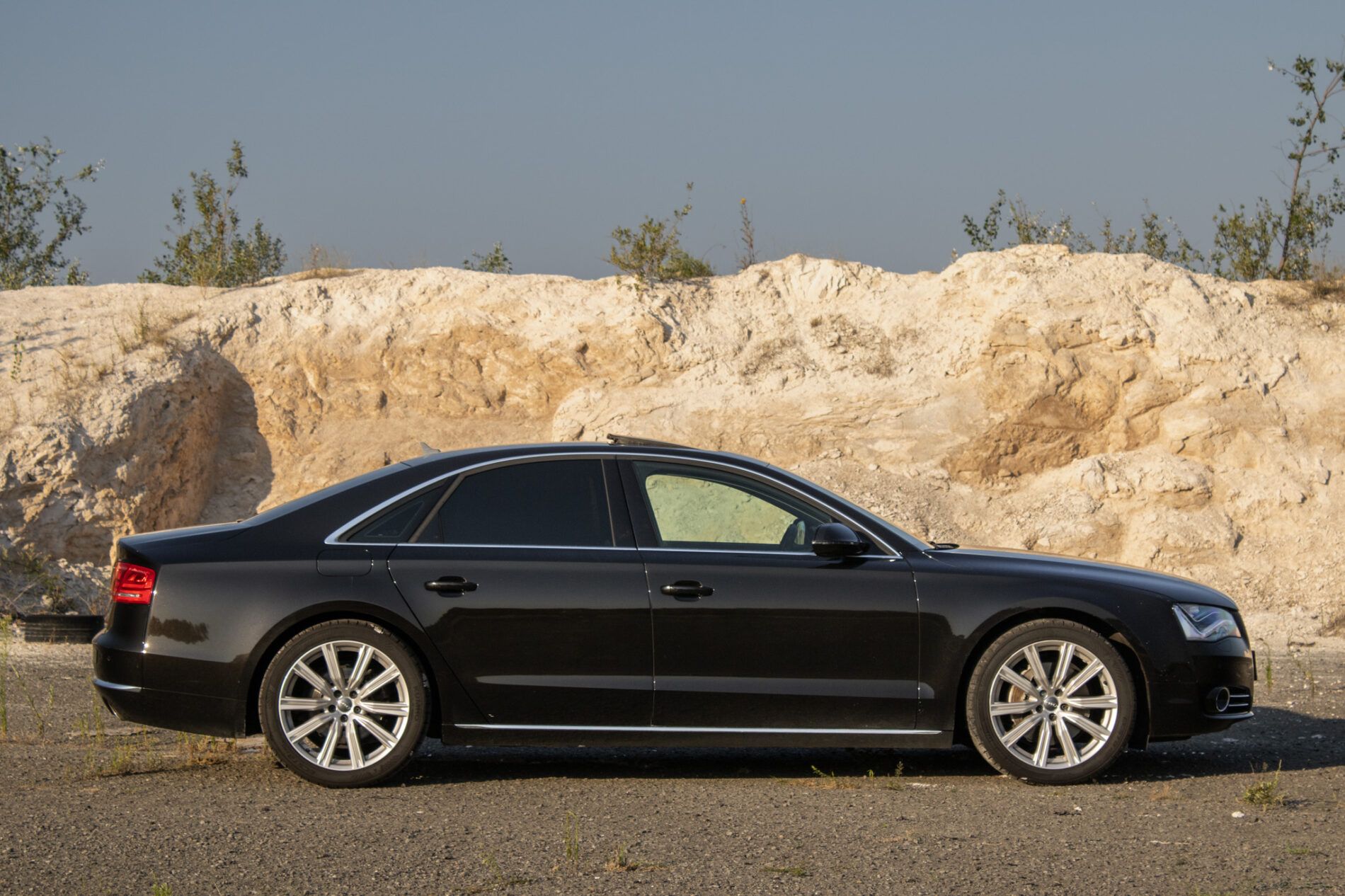 Audi A8 - fotka 4