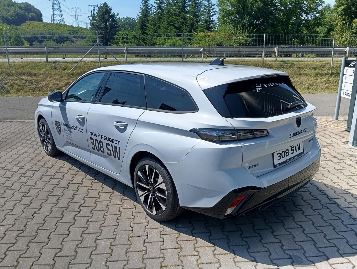 Peugeot 308, SW ALLURE Hybrid 145 e-DCS6 - fotka 5