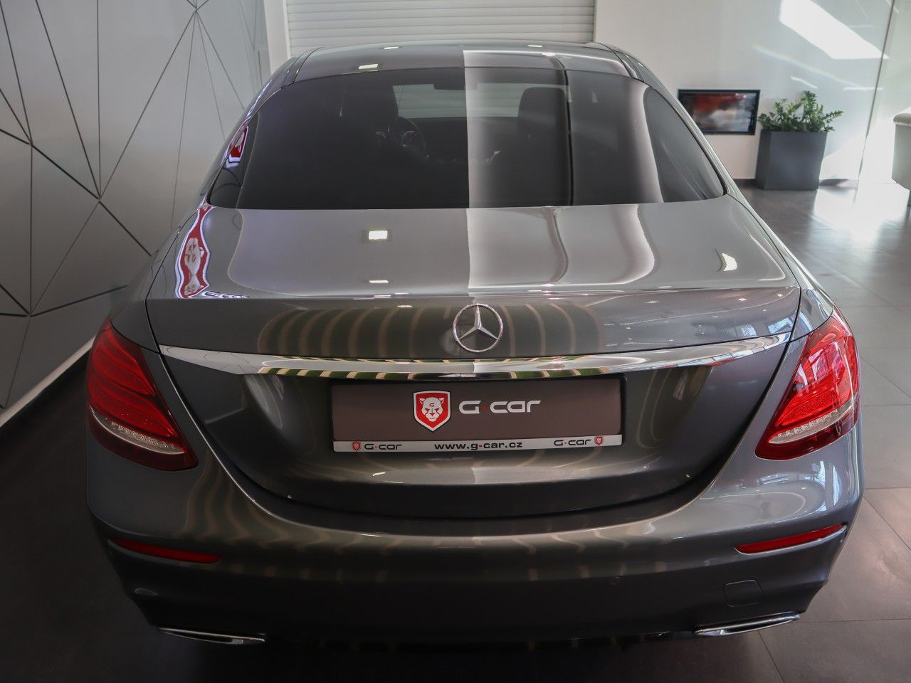 Mercedes-Benz Třídy E, E 400d 4MATIC AMG 250kW - fotka 6