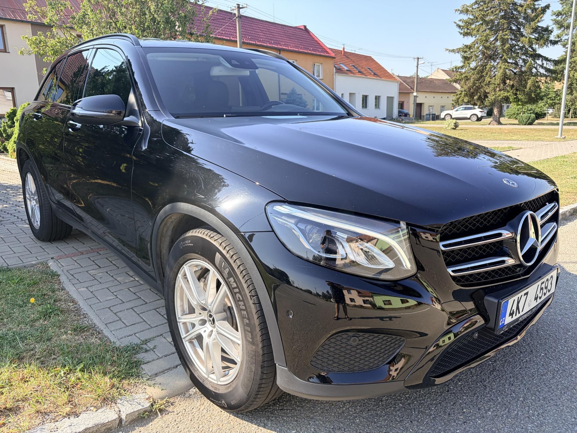 Mercedes-Benz GLC, 220D 4MATIC - fotka 2