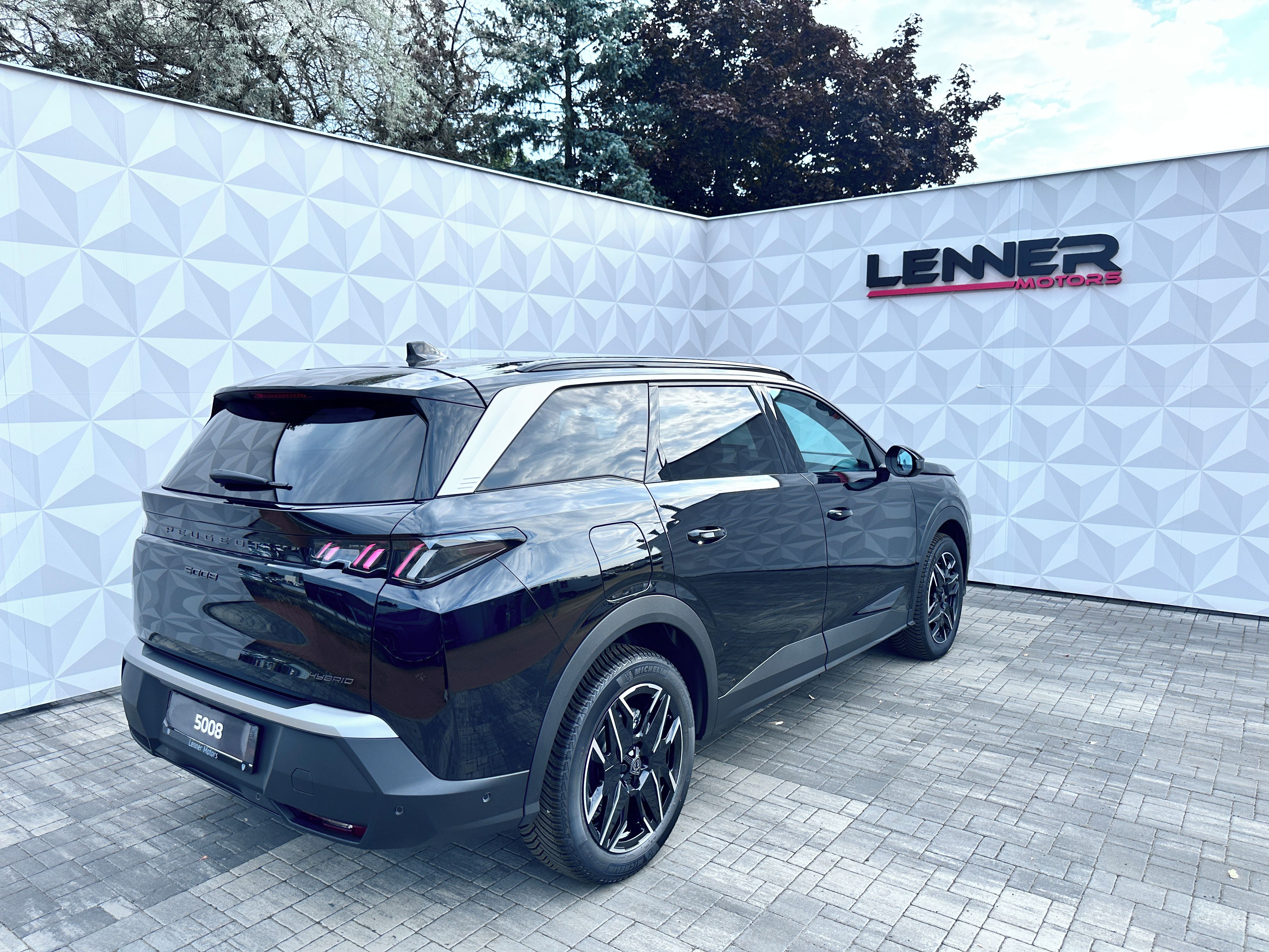Peugeot 5008, BUSINESS Hybrid 145 e-DCS6 - fotka 4
