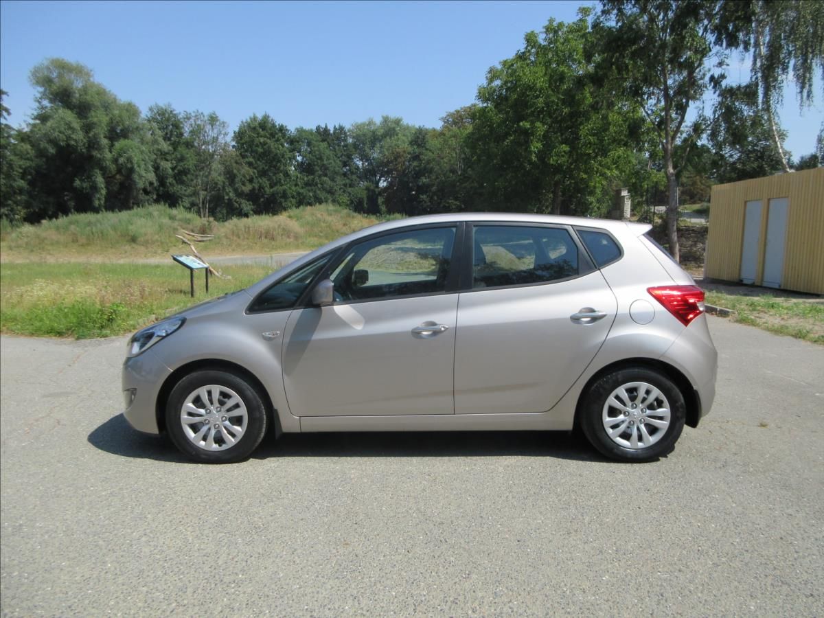 Hyundai ix20, 1,4 i Klima, Tažné, Nové v ČR - fotka 6