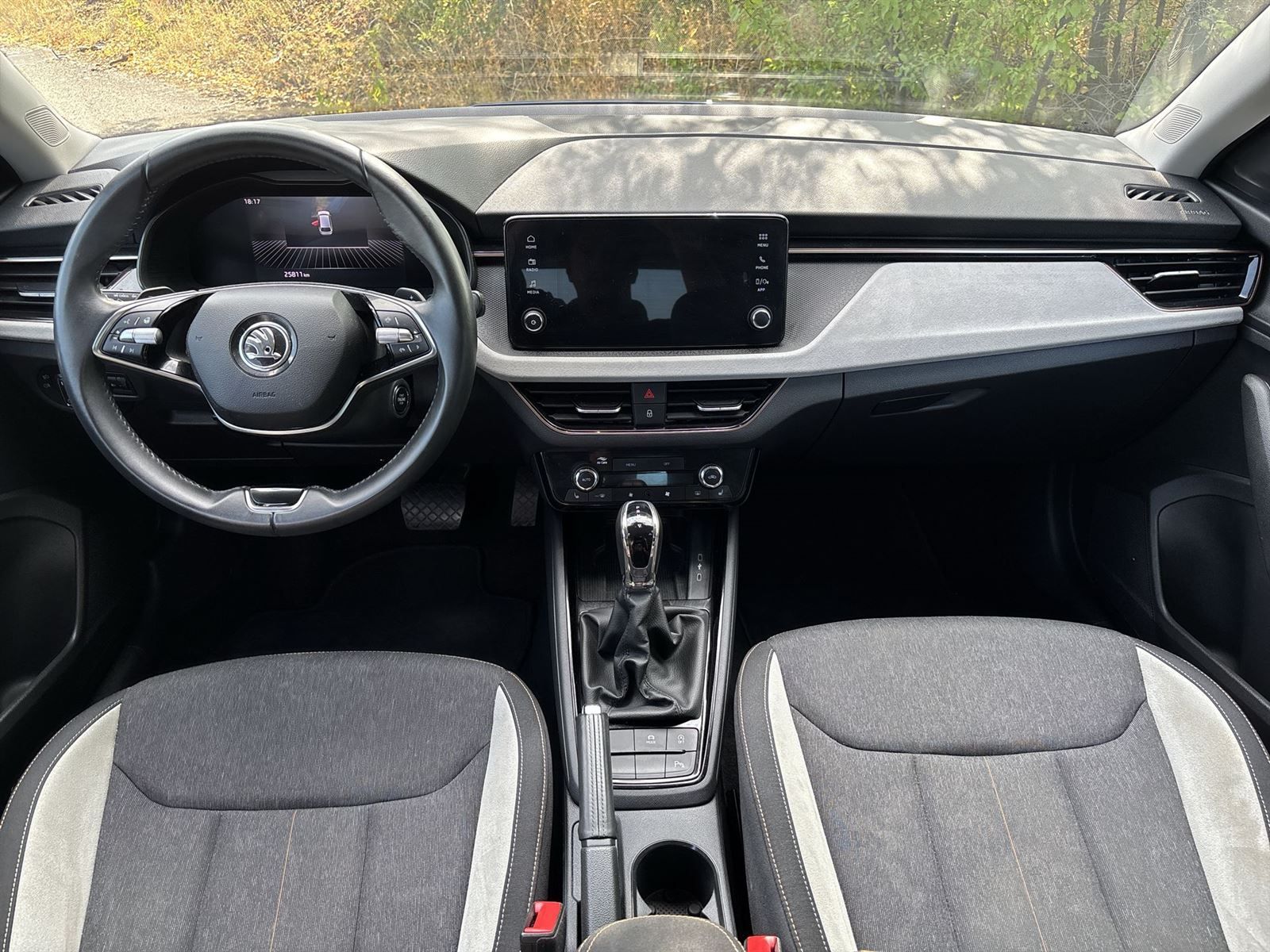 Škoda Scala, 1.0 TSI DSG Top Selection - fotka 5