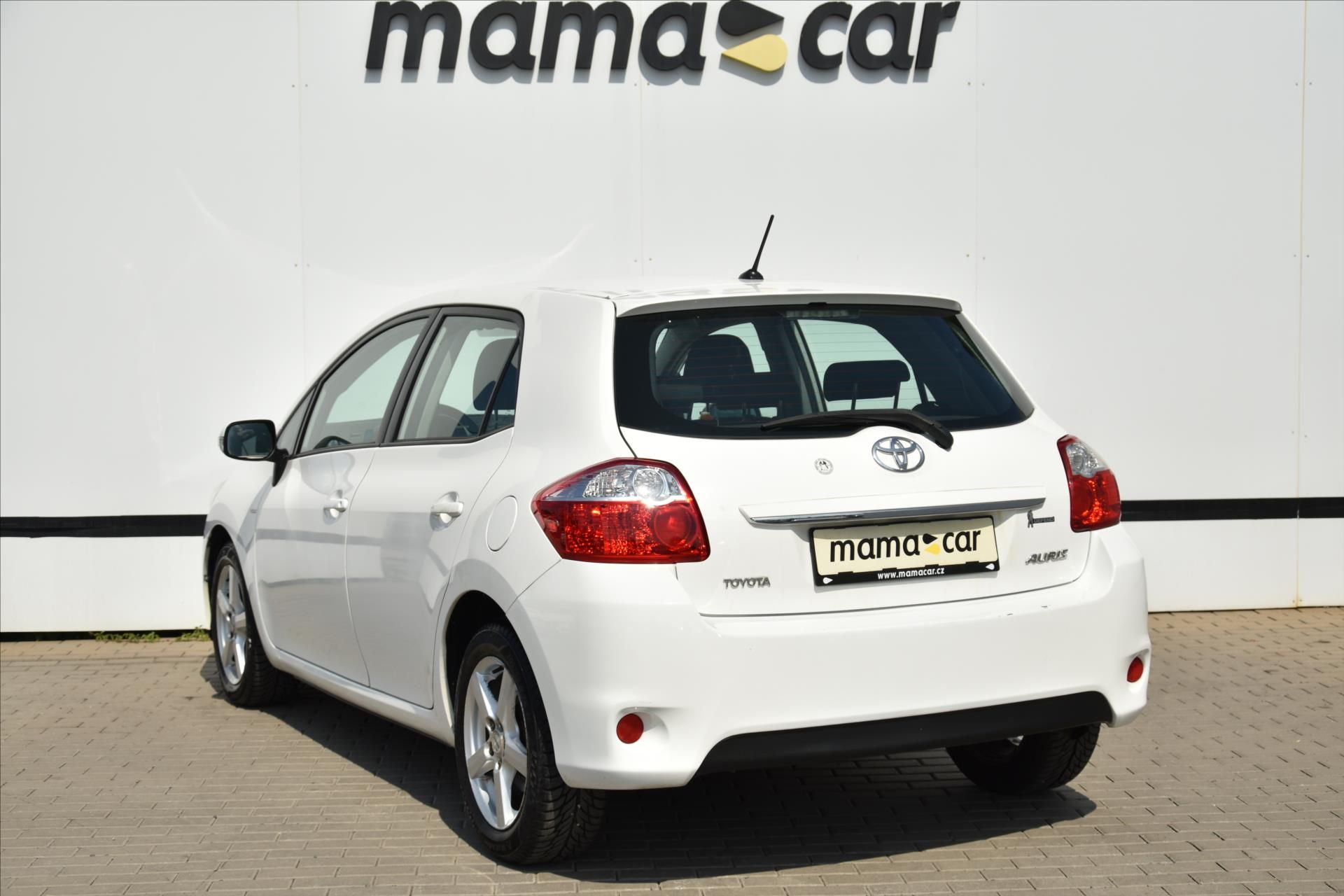 Toyota Auris, 1.6 VVTI 97kW ČR - fotka 5