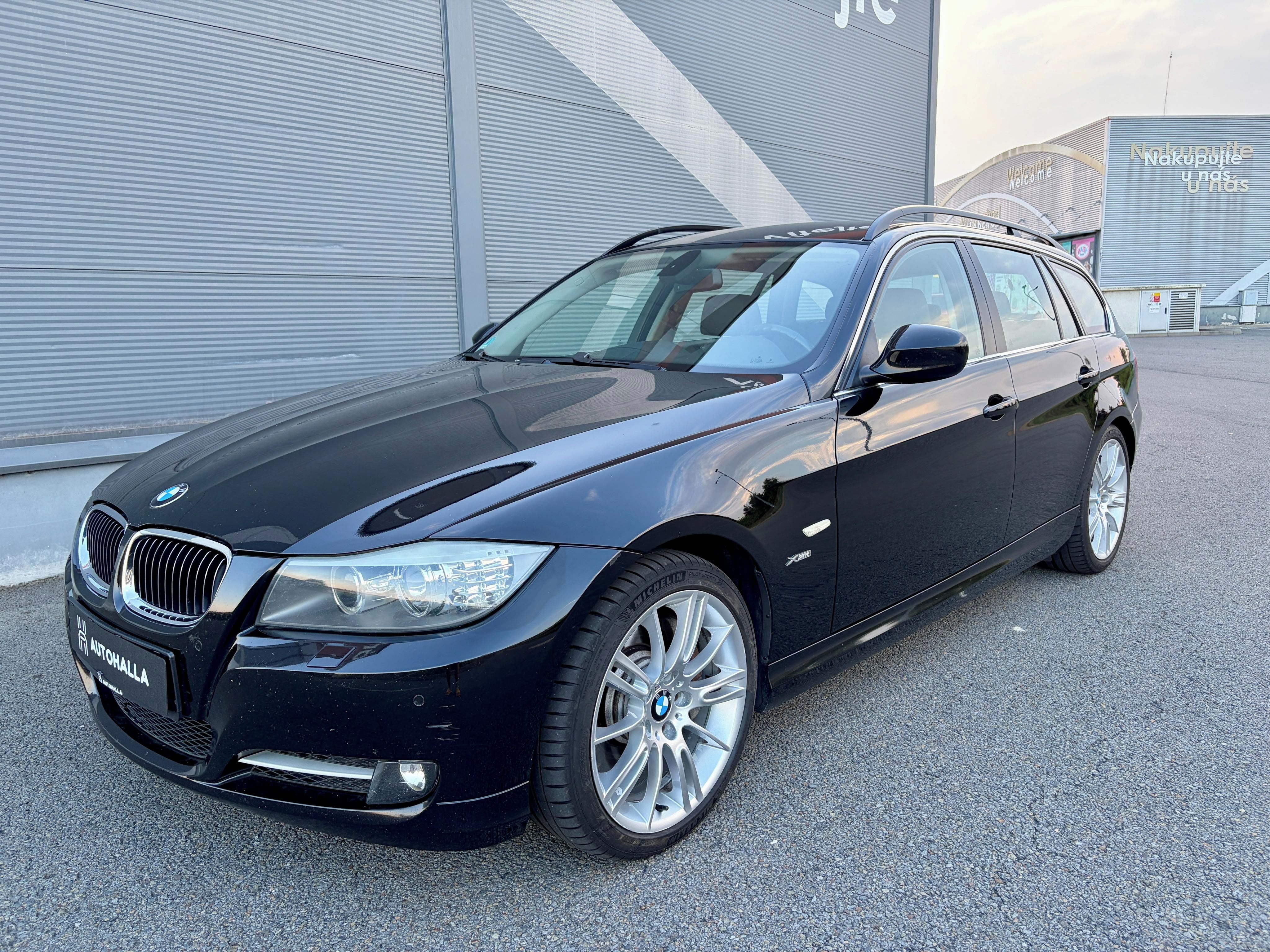 BMW Řada 3, 335xi Manual WEBASTO Xenon NAV