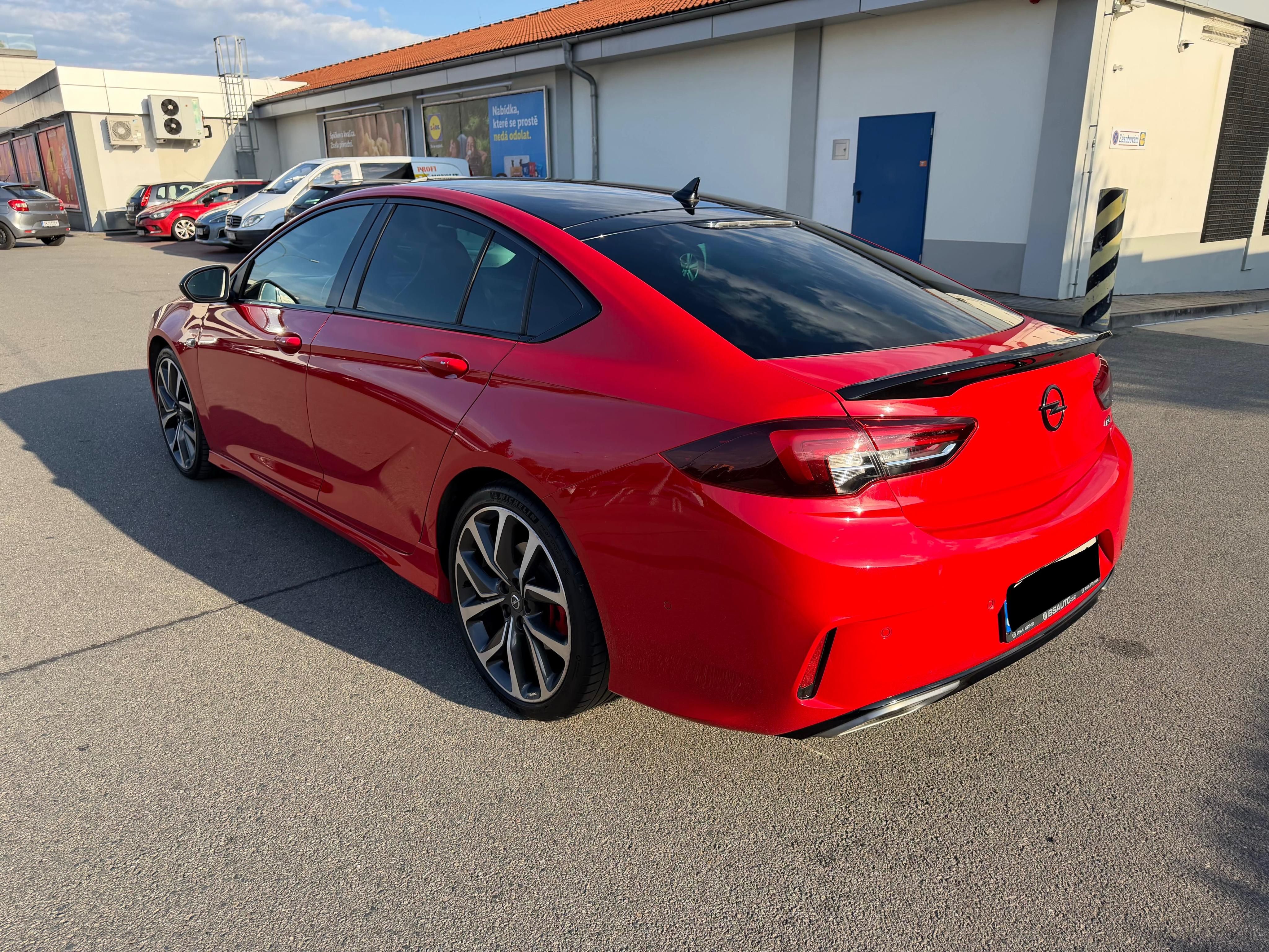 Opel Insignia, GSi 2.0BiTurbo 154kW 4x4,1.maj - fotka 3