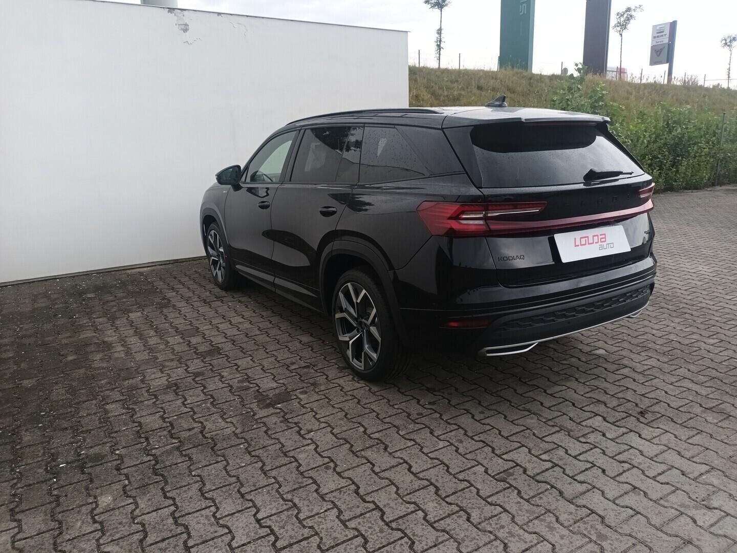 Škoda Kodiaq, Sportline 2.0 TDI 4x4 142 kW - fotka 4