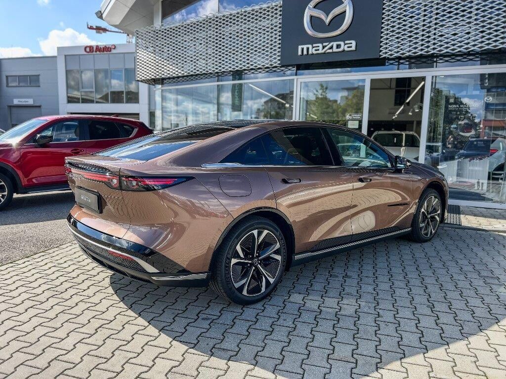 Mazda 6e, EV 258ps - fotka 4