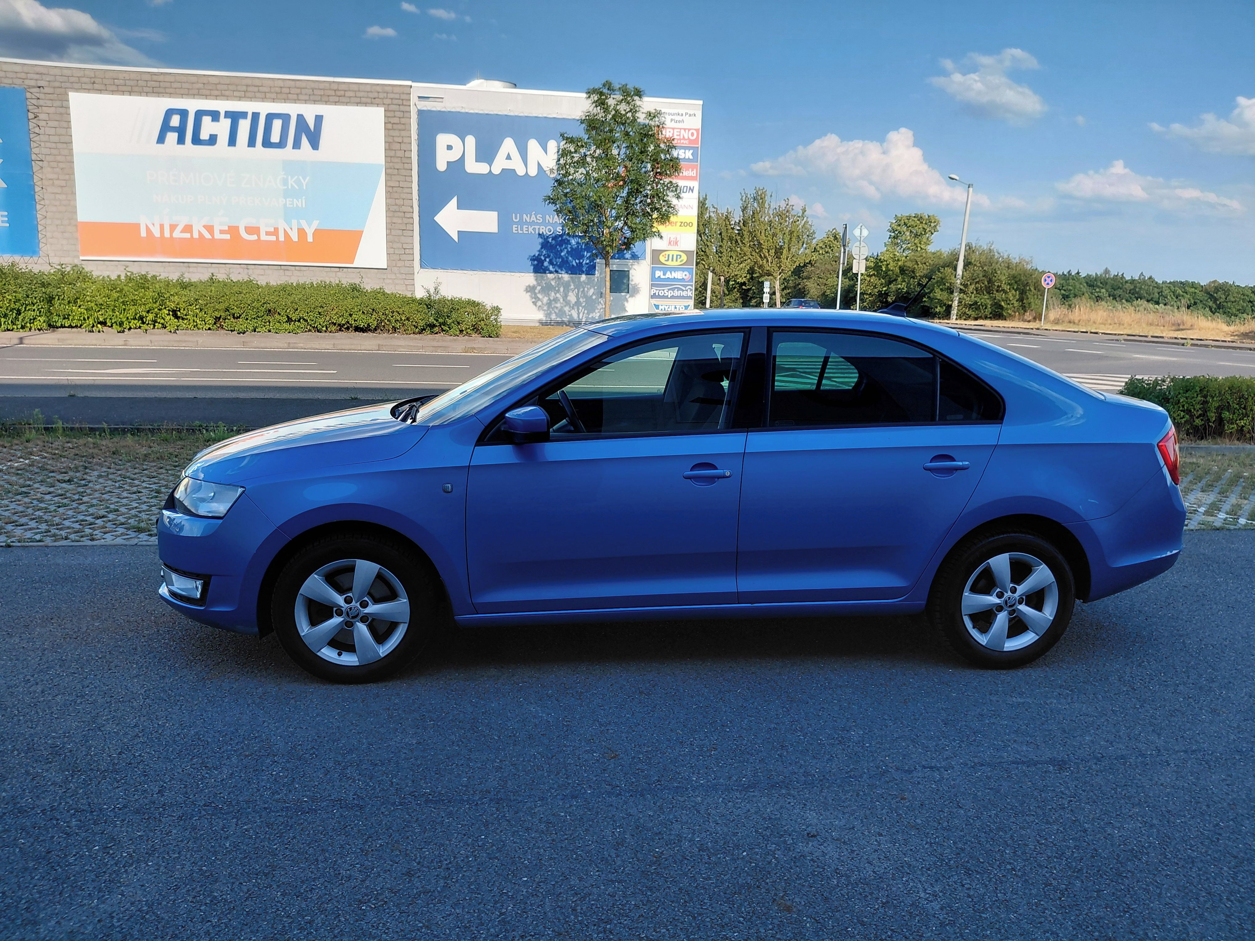 Škoda Rapid, 1.2TSI 77KW PĚKNÉ,SPOLEHLIVÉ - fotka 4