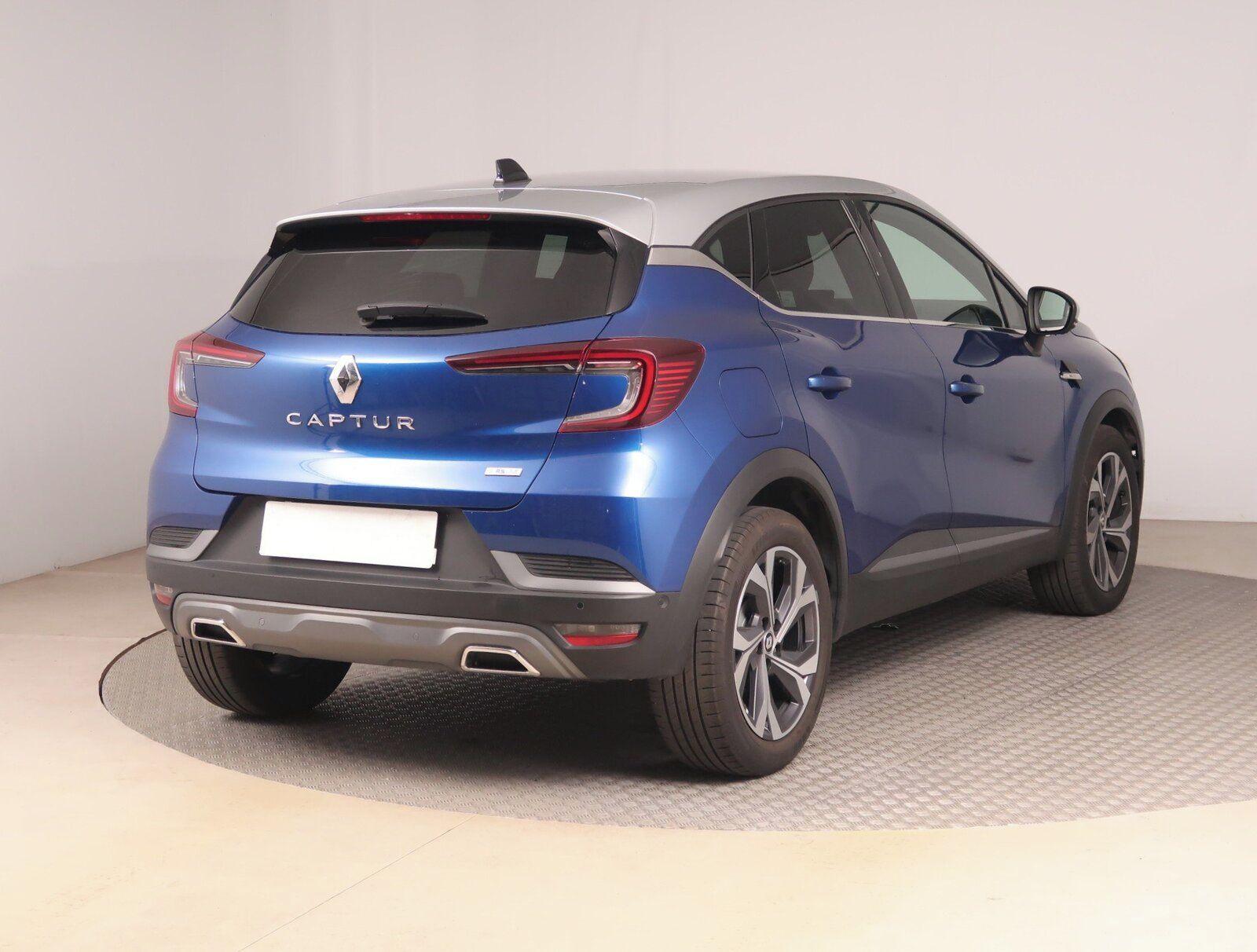 Renault Captur, 1.3 TCe, R.S. Line, Automat - fotka 5