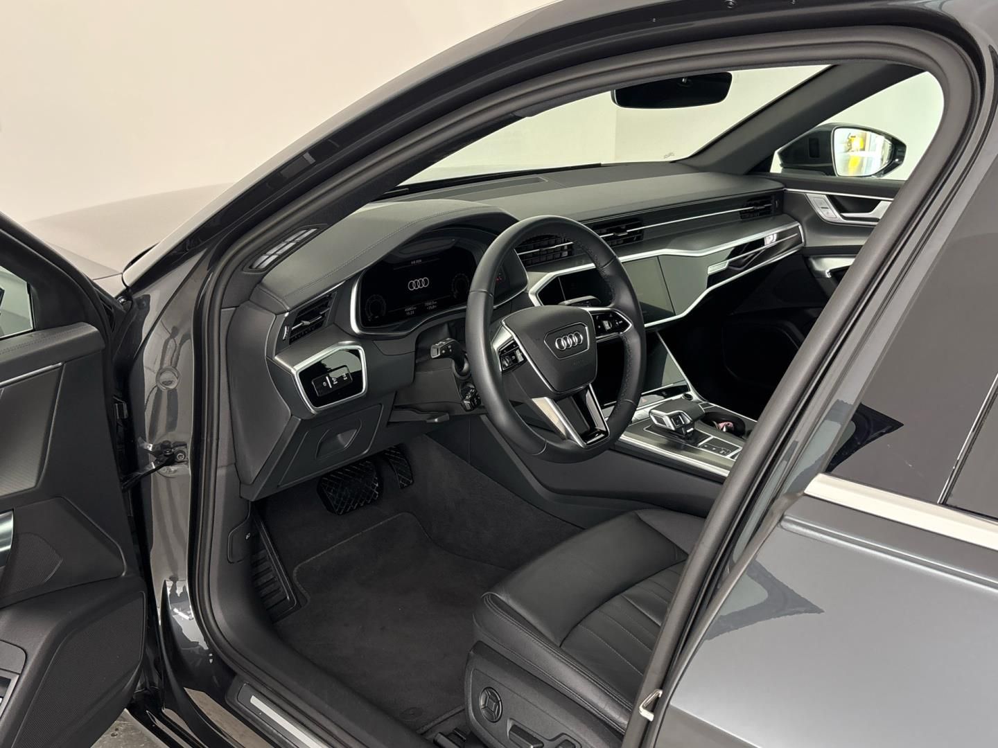 Audi A6, 2.0 TDI / 150 kW - fotka 6