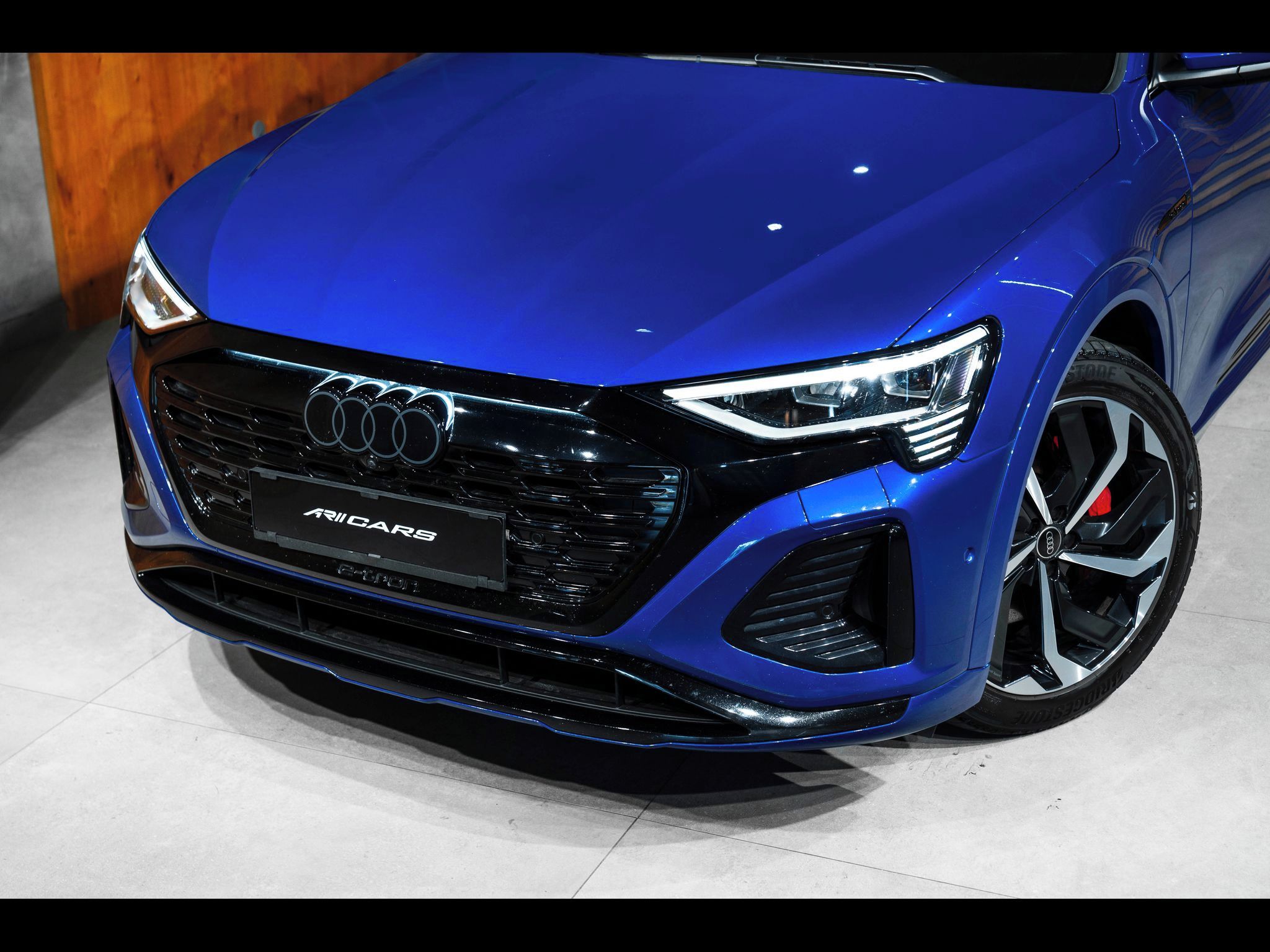 Audi Q8 e-tron, E-TRON - fotka 4