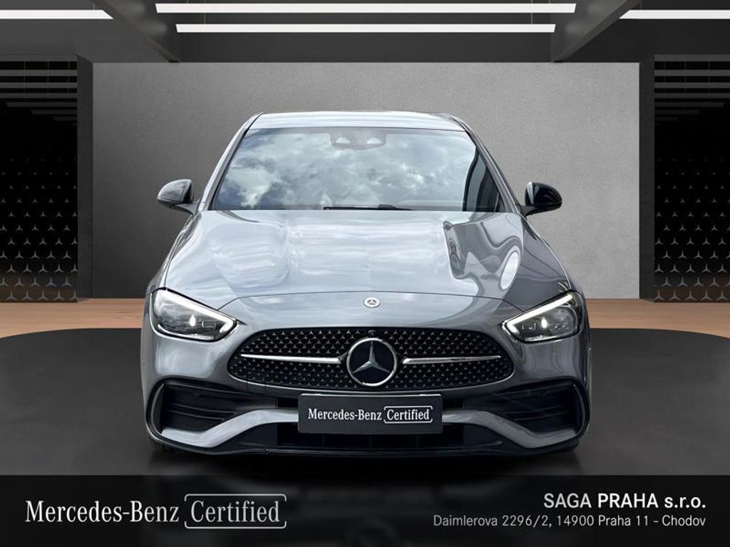 Mercedes-Benz Třídy C, C 220 d 4MATIC AMG Night - fotka 2