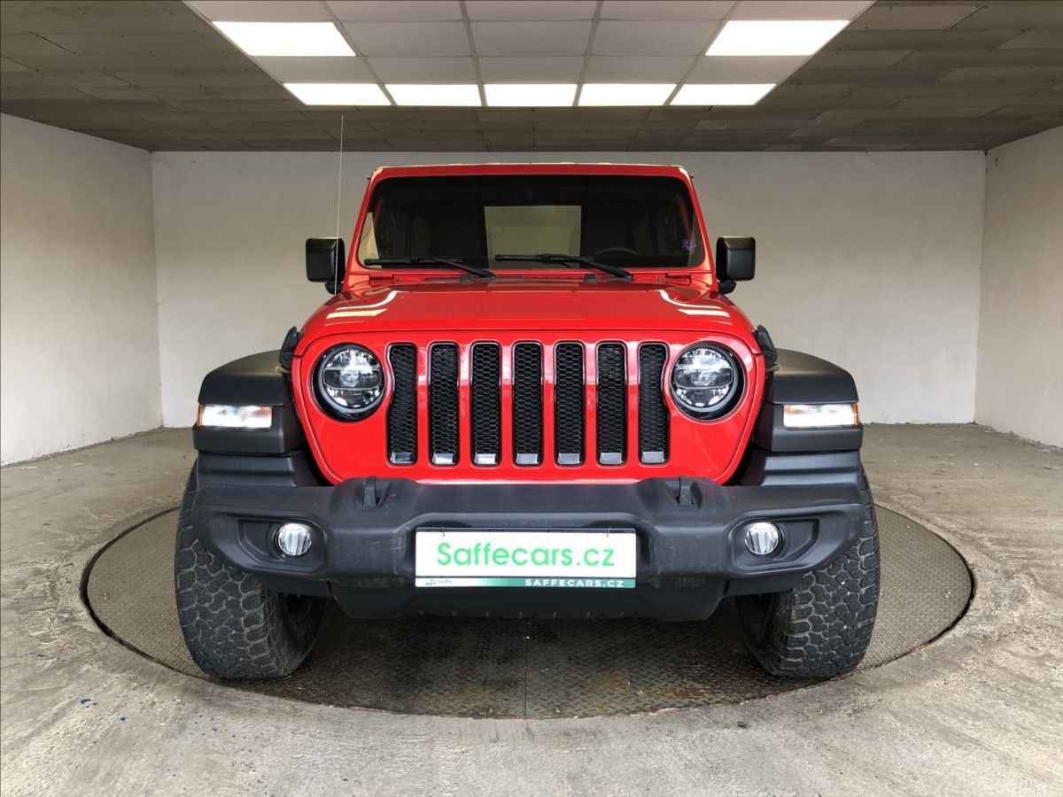 Jeep Wrangler, 2,0 T - fotka 2