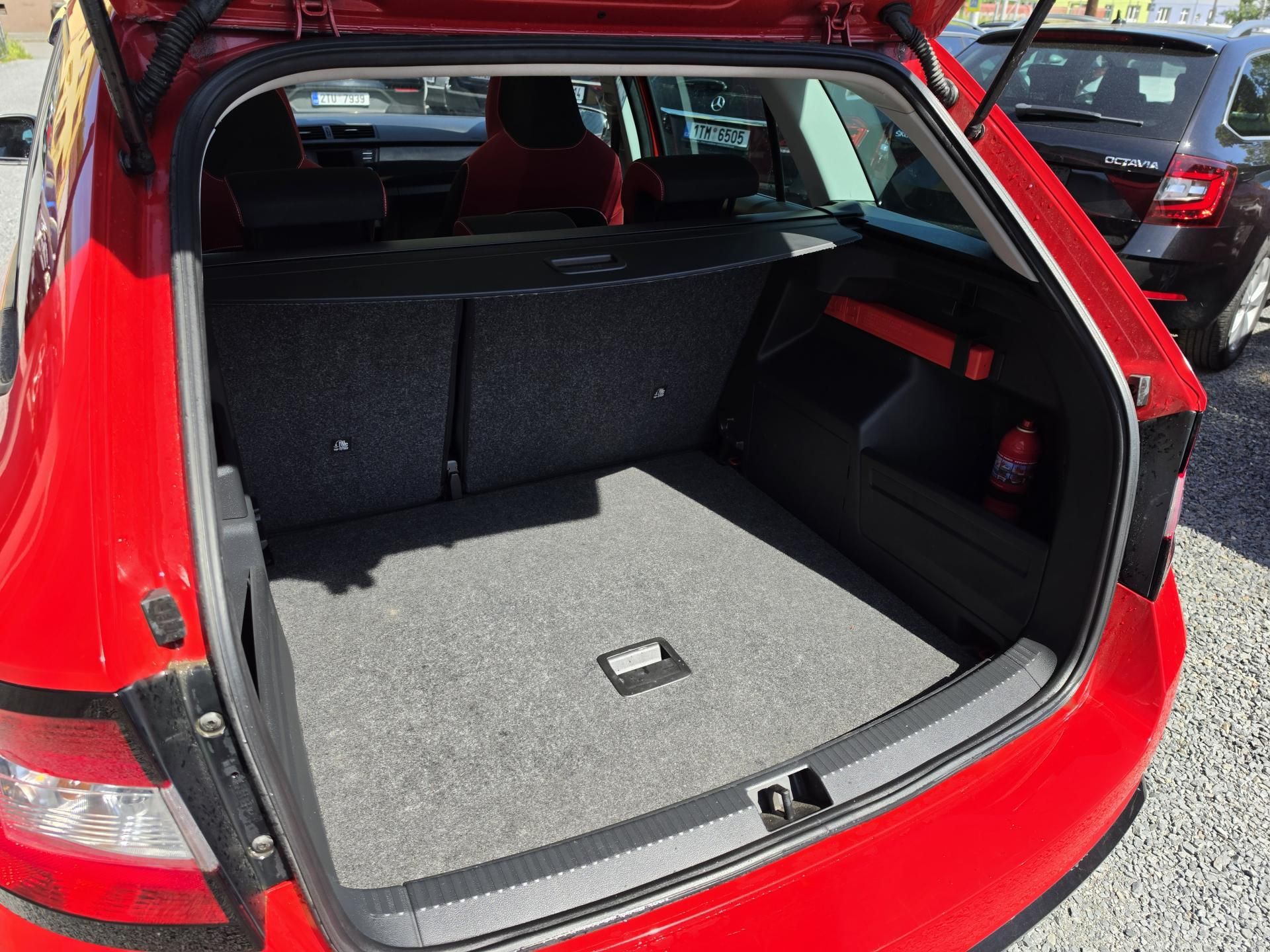 Škoda Fabia, 1.2 TSI Monte Carlo Panorama - fotka 5
