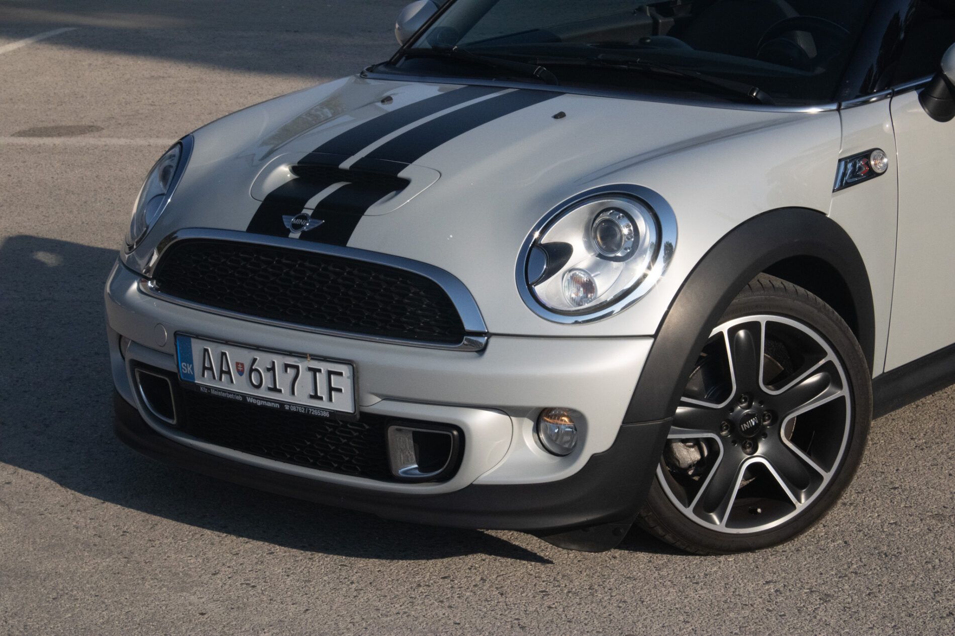 Mini Cooper S - fotka 2