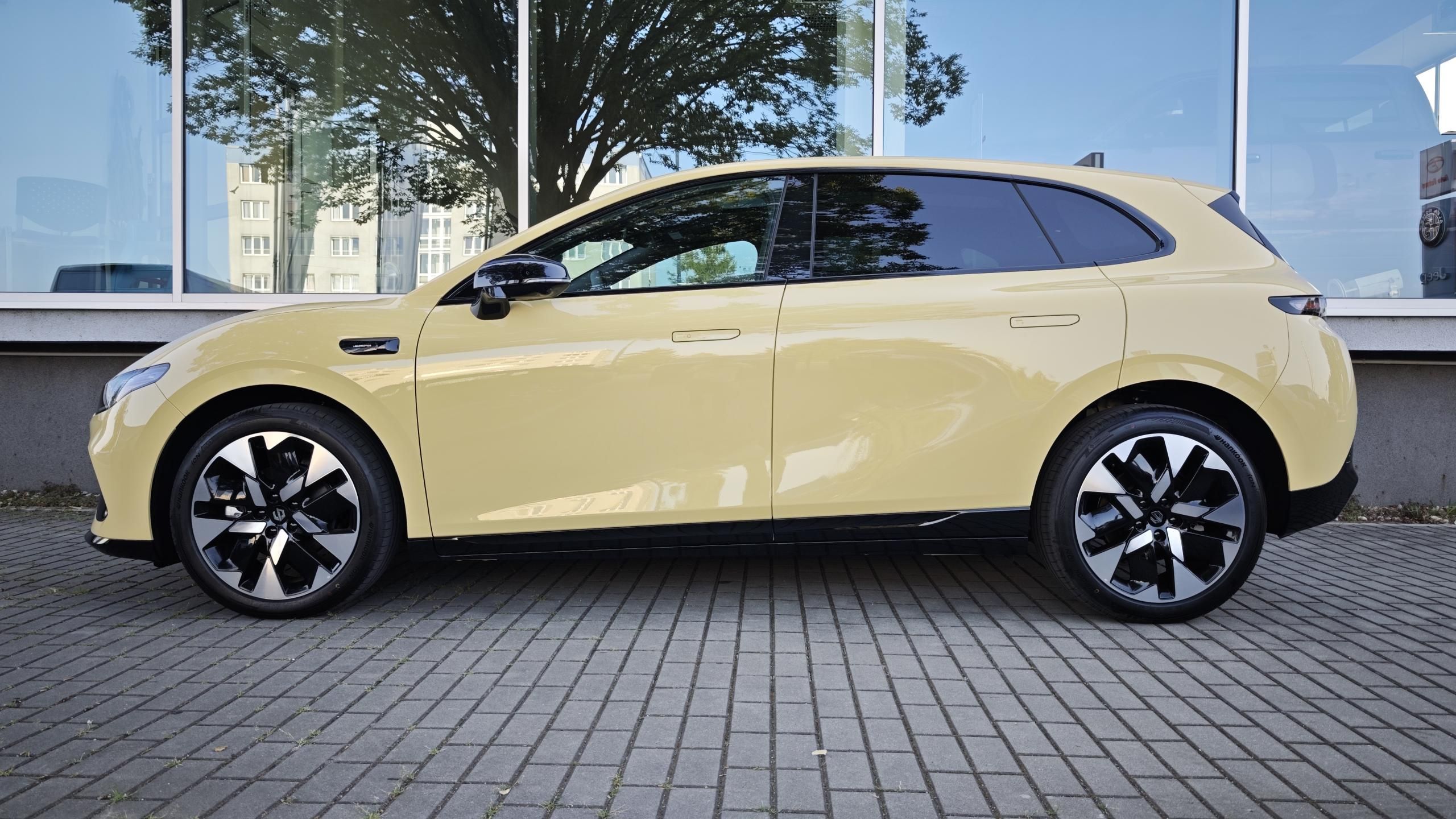Leapmotor B05, Design 67kW EV - fotka 6