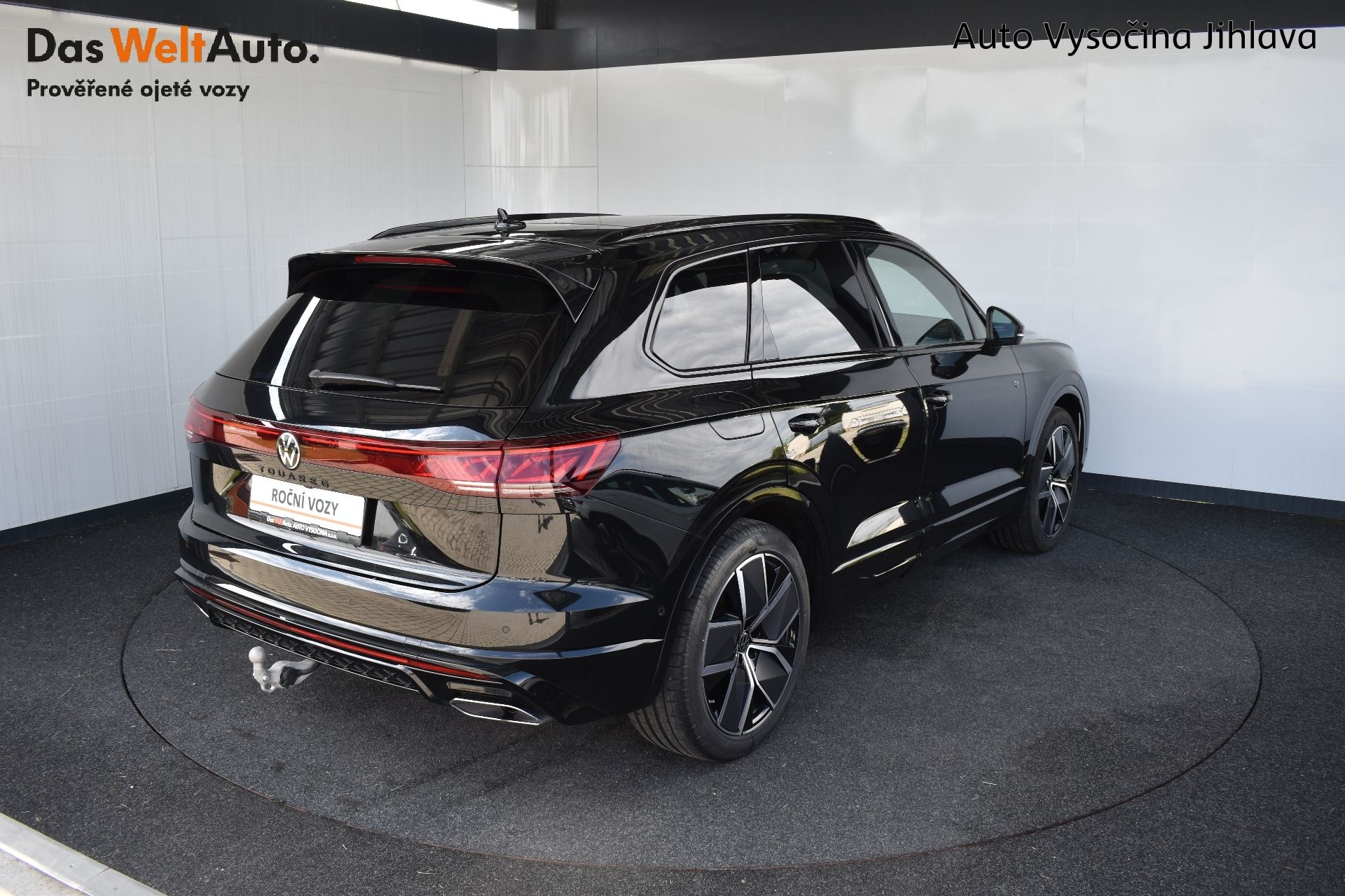 Volkswagen Touareg, R-Line 3.0TDI 210kW,tažné,weba - fotka 2