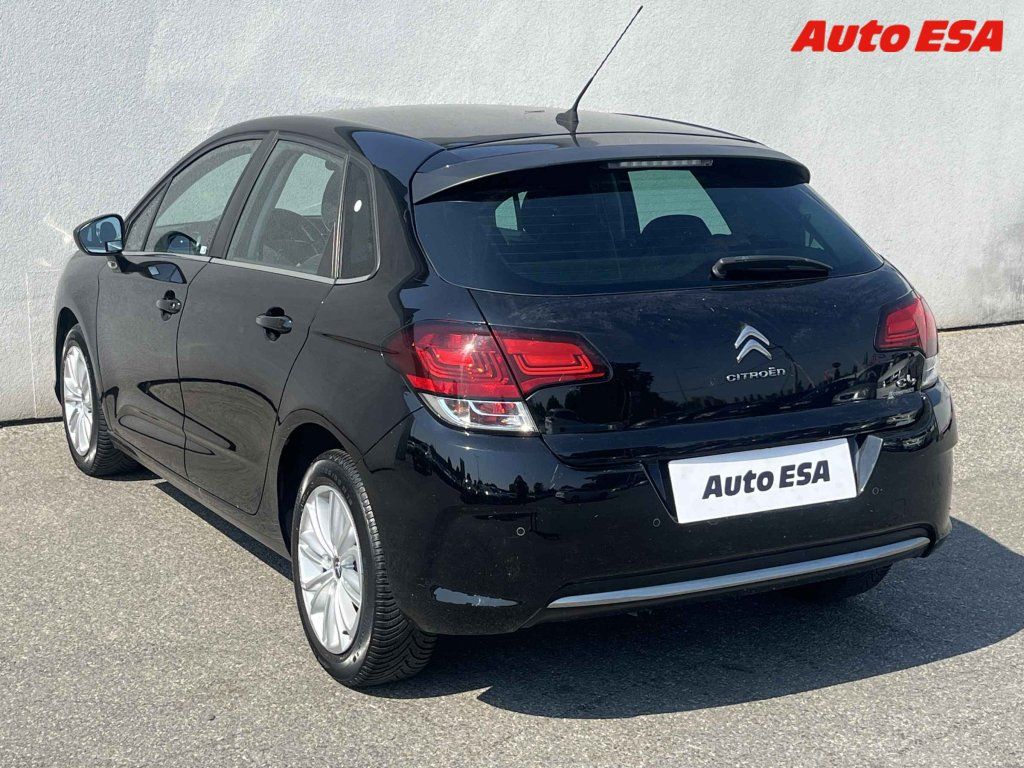 Citroën C4, 1.6 HDi,1.maj,ČR,STK5/28 - fotka 6