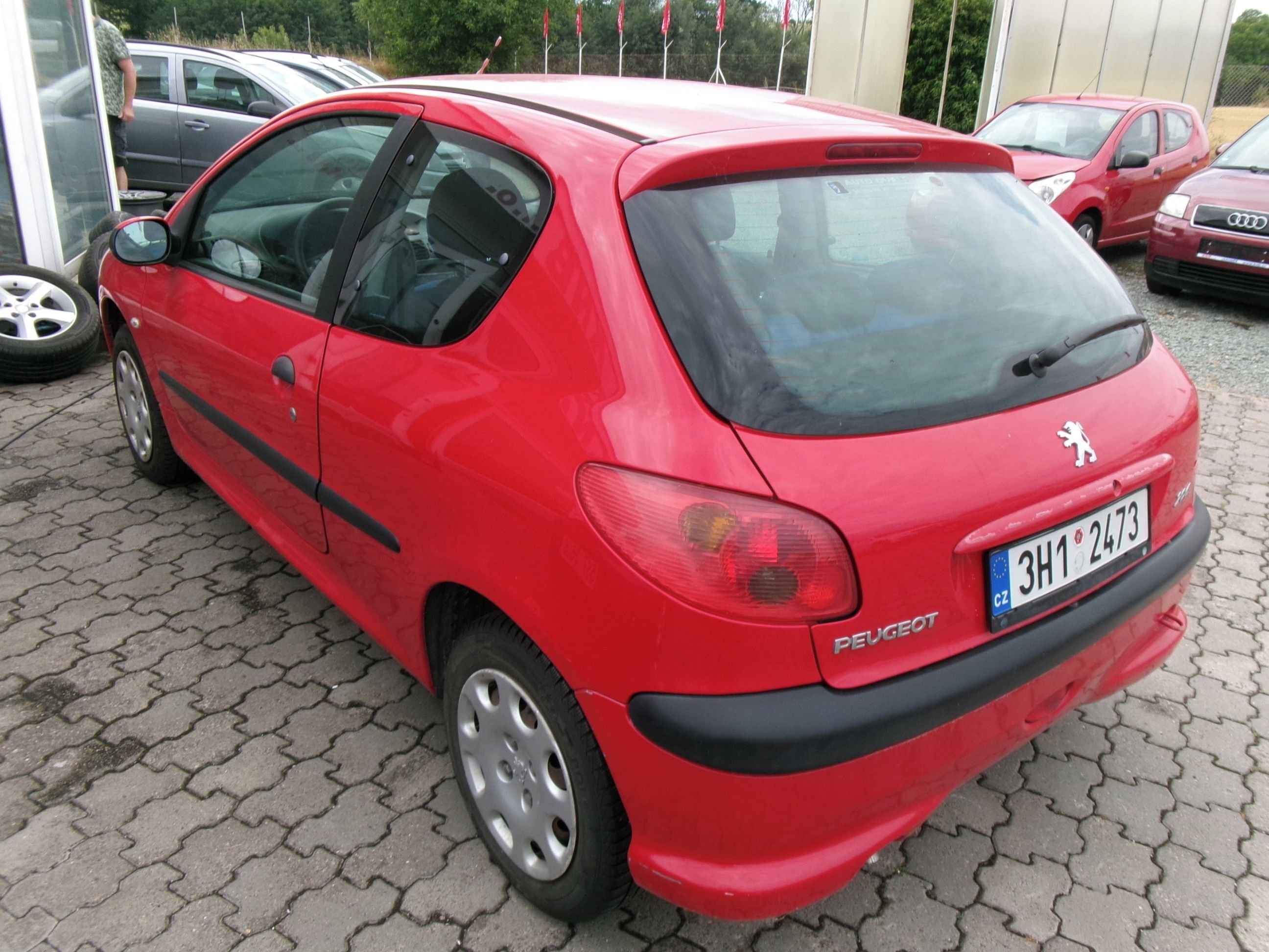 Peugeot 206, 1.4i 55kw,CZ,1.maj. - fotka 5