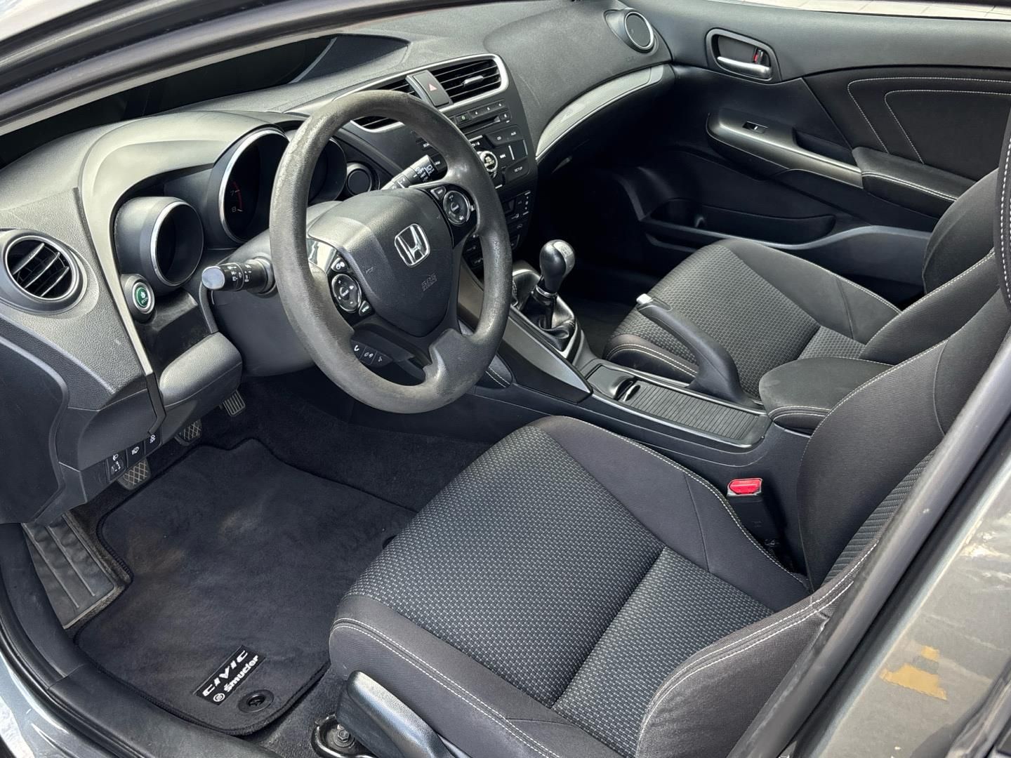 Honda Civic, 1.3 V-TEC / 73 kW - fotka 6