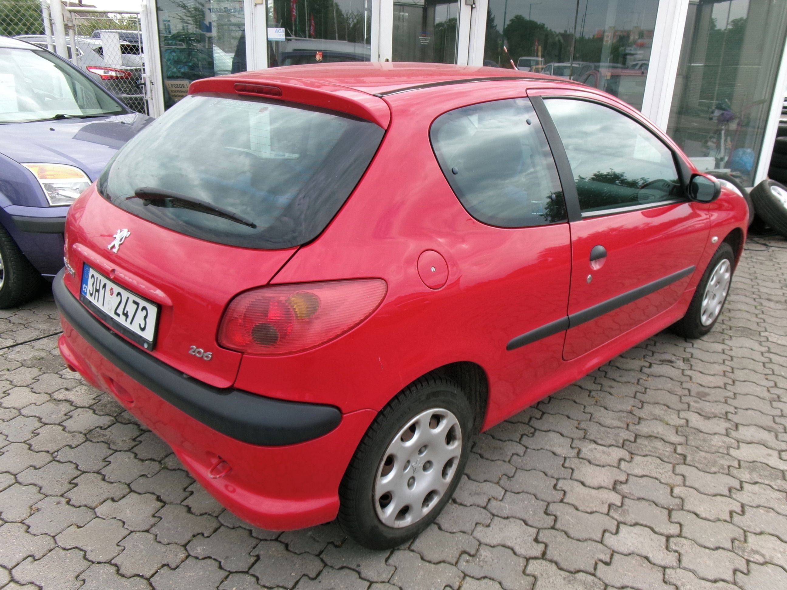 Peugeot 206, 1.4i 55kw,CZ,1.maj. - fotka 6