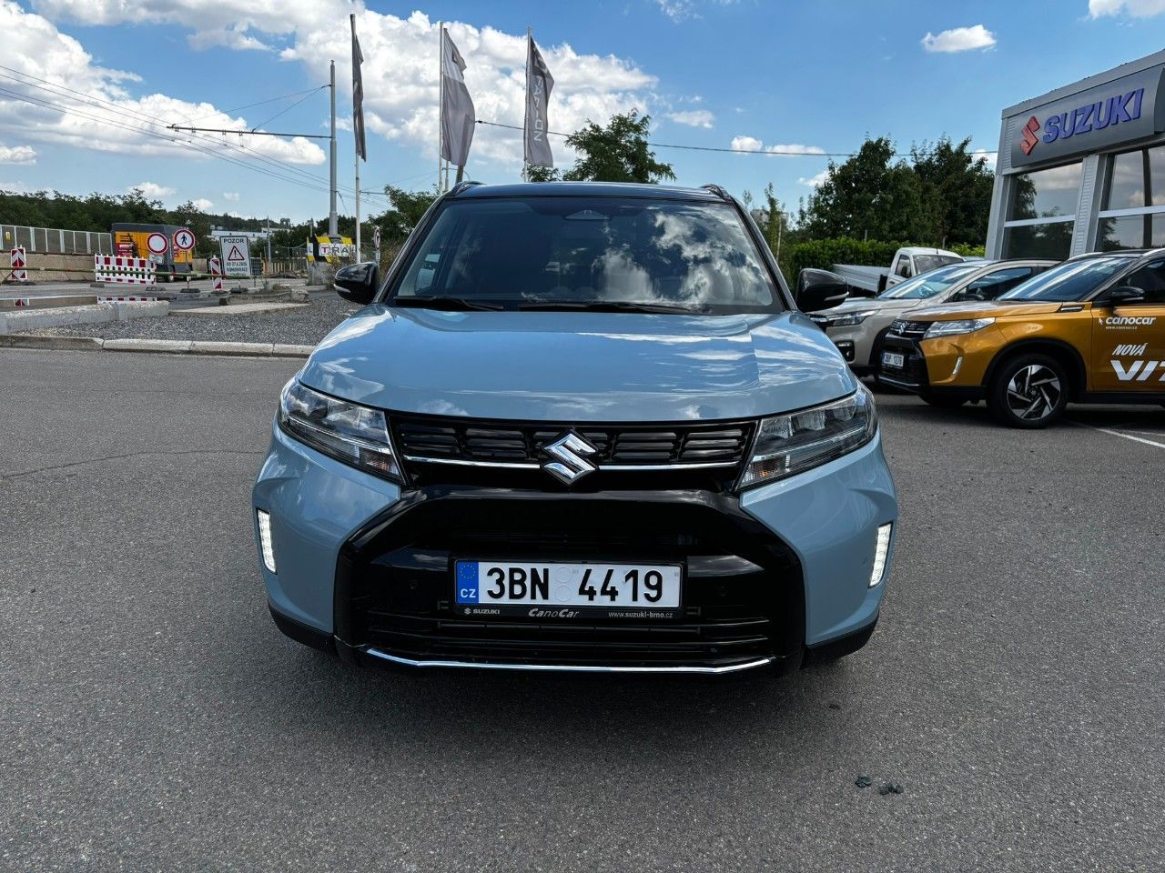 Suzuki Vitara, 4x4 Black Edition - fotka 2