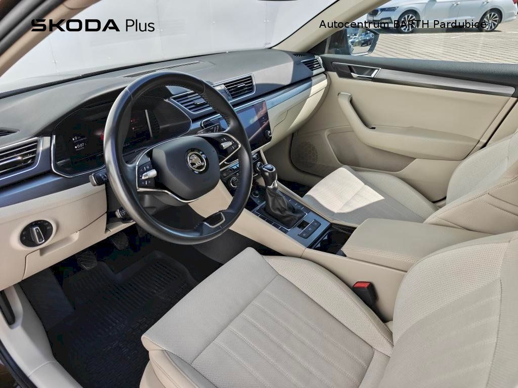 Škoda Superb, Combi / 2,0 TDI / 110 kW / Sty - fotka 5