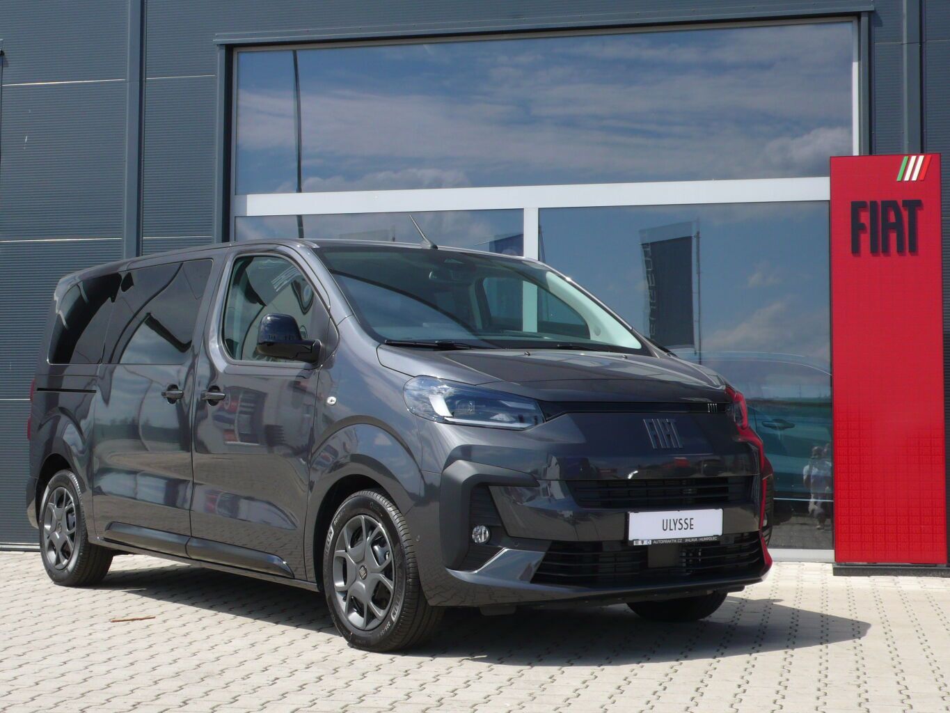 Fiat Ulysse, Icon 2.2 MTJ 180k 8AT L2