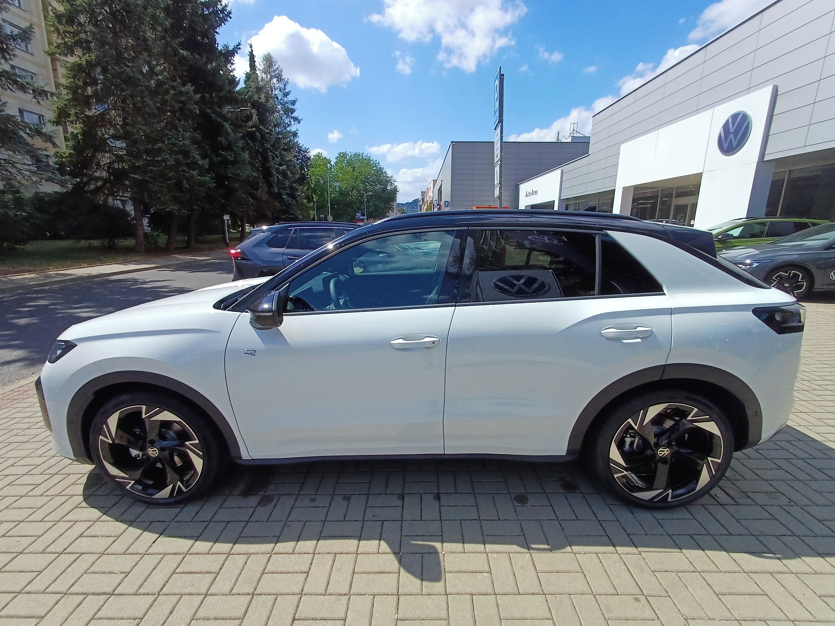 Volkswagen T-Roc, VW T-Roc,R-Line,1.5eTSI 110KW - fotka 3