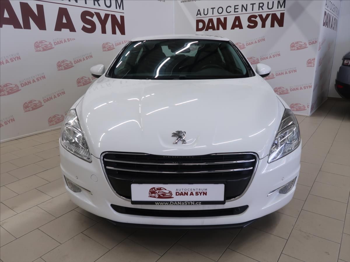 Peugeot 508, 1,6 16V CZ původ, nízký nájezd - fotka 2